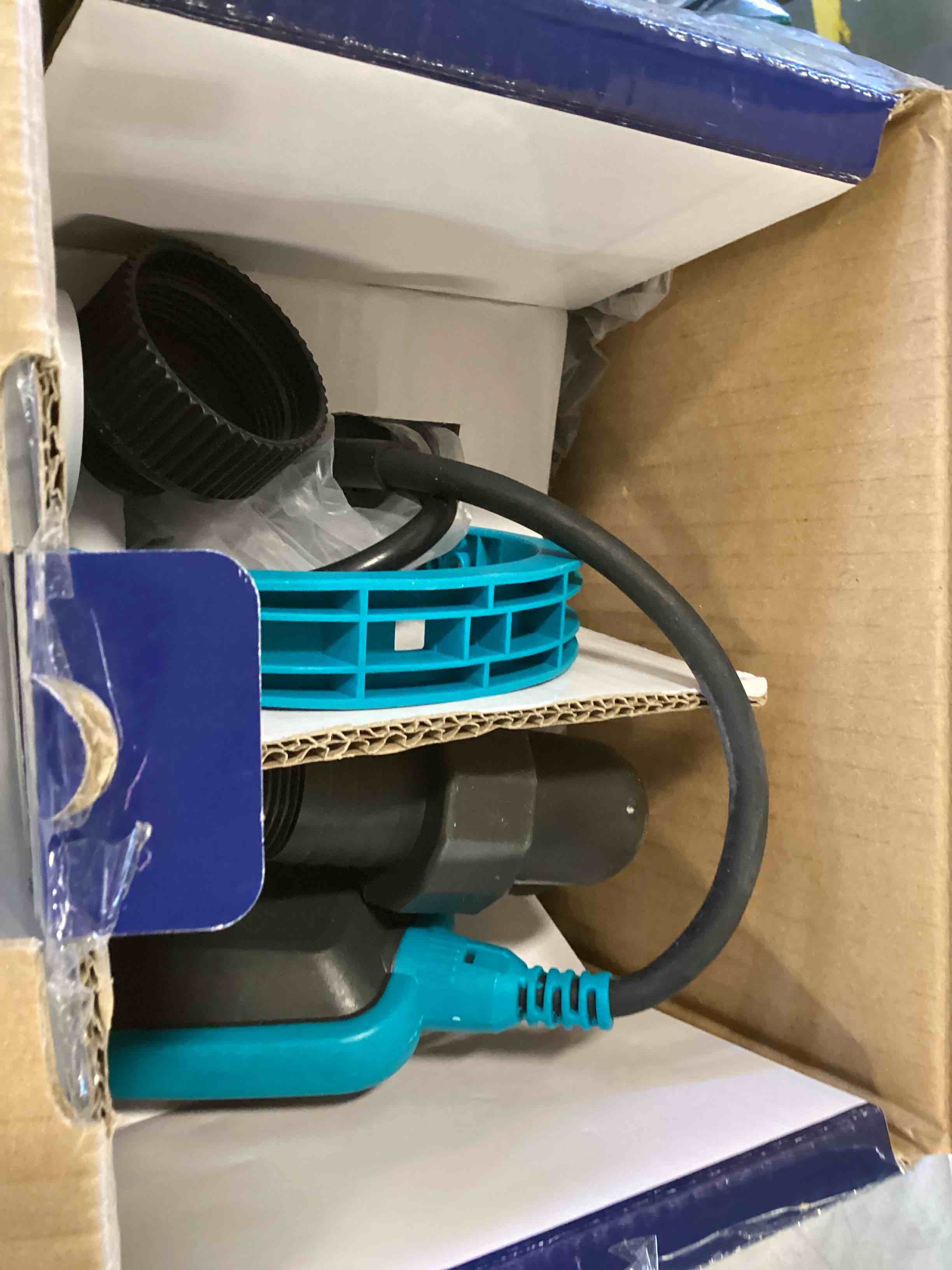https://s3.amazonaws.com/lotting-images-prod/bidfta/ORG6704553_1719855521532.jpeg