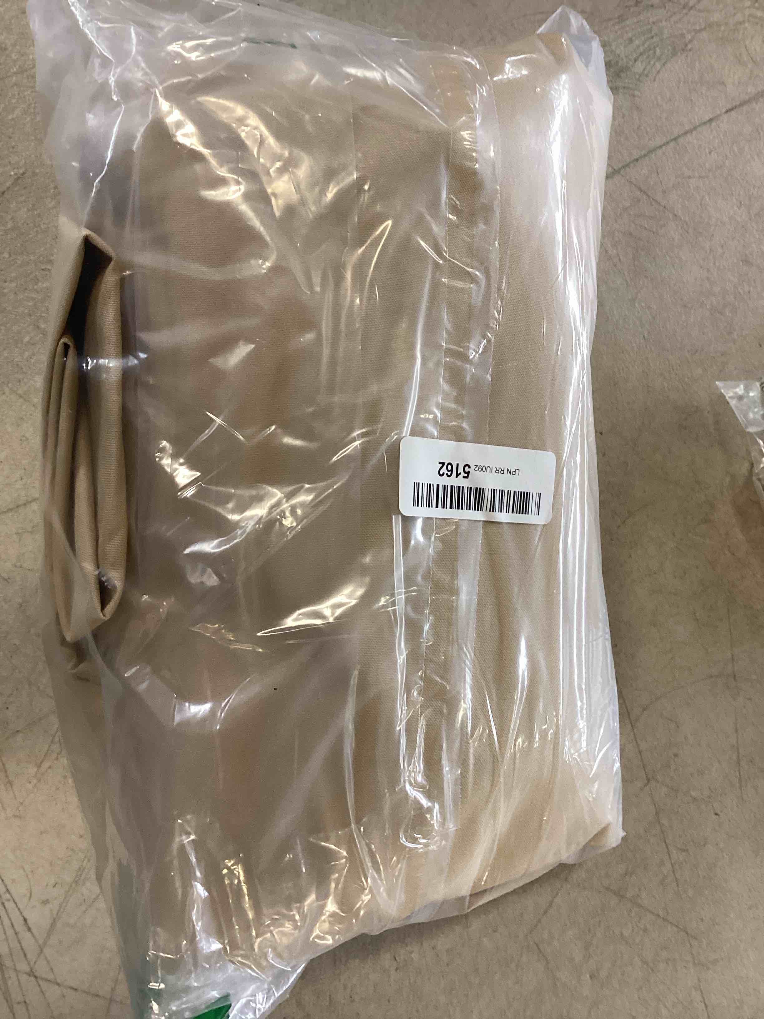 https://s3.amazonaws.com/lotting-images-prod/bidfta/ORG6705115_1720026655391.jpeg