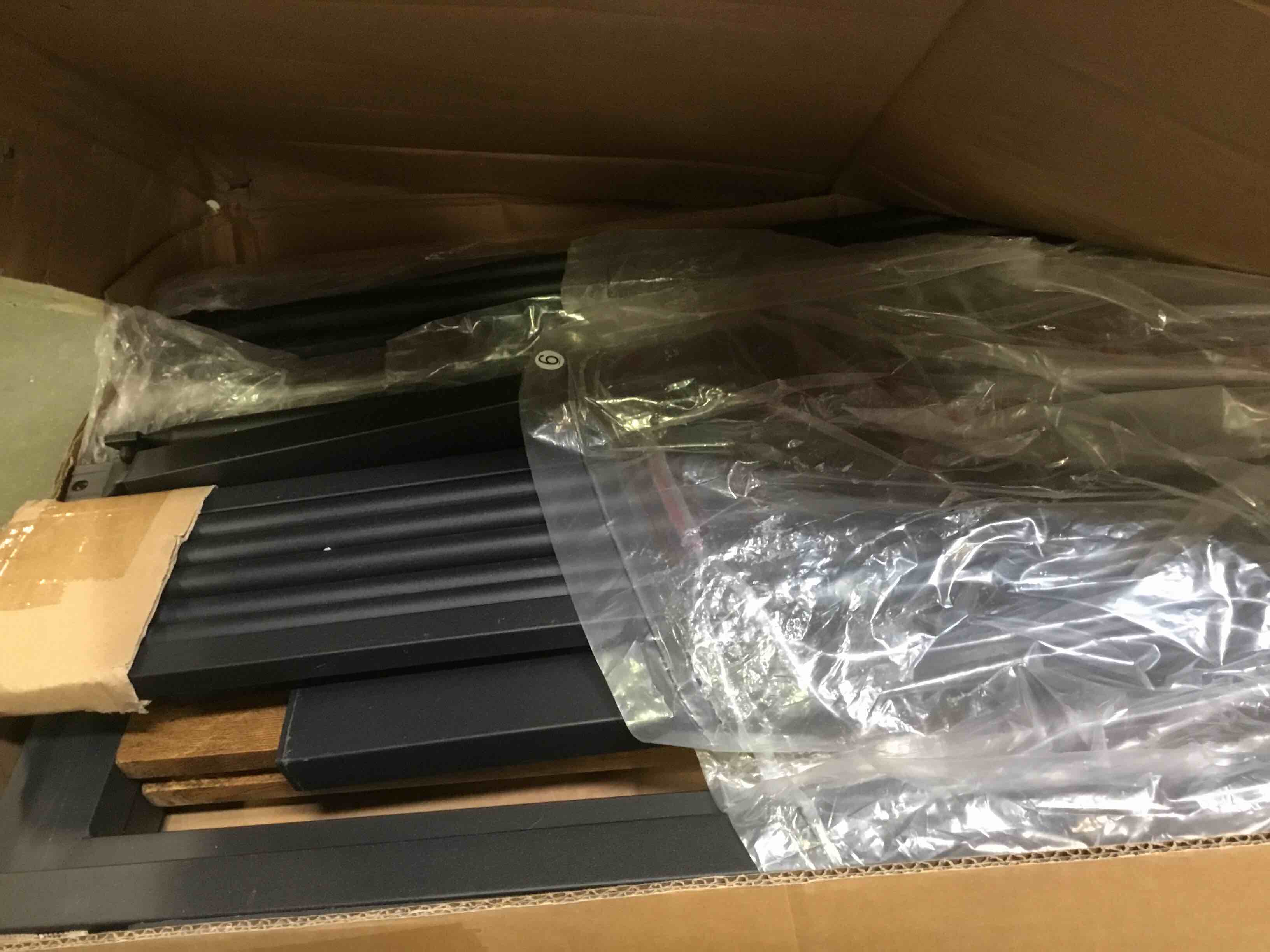 https://s3.amazonaws.com/lotting-images-prod/bidfta/ORG6707867_1720203110307.jpeg
