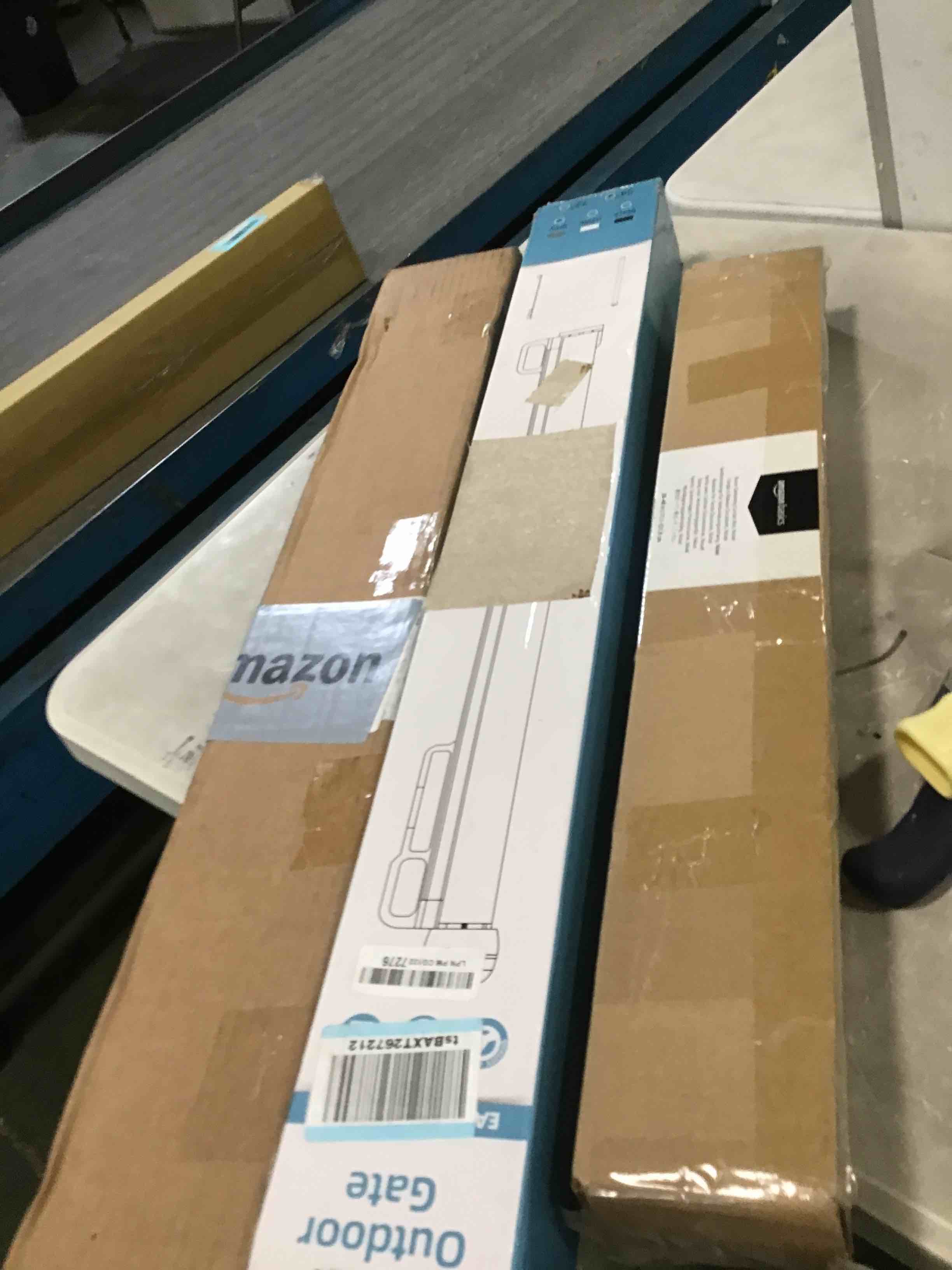 https://s3.amazonaws.com/lotting-images-prod/bidfta/ORG6708837_1719865081593.jpeg