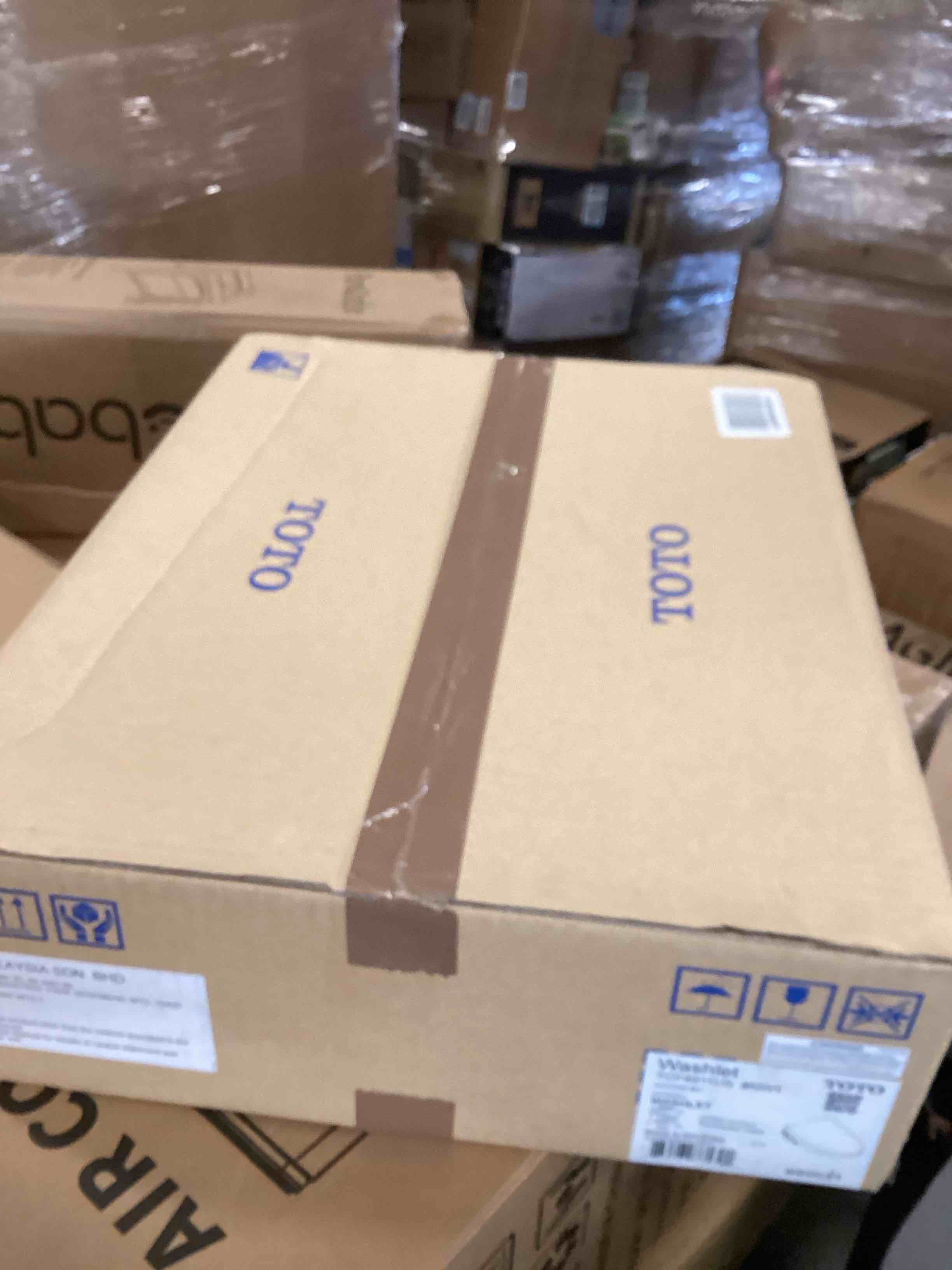 https://s3.amazonaws.com/lotting-images-prod/bidfta/ORG6713305_1720442328623.jpeg