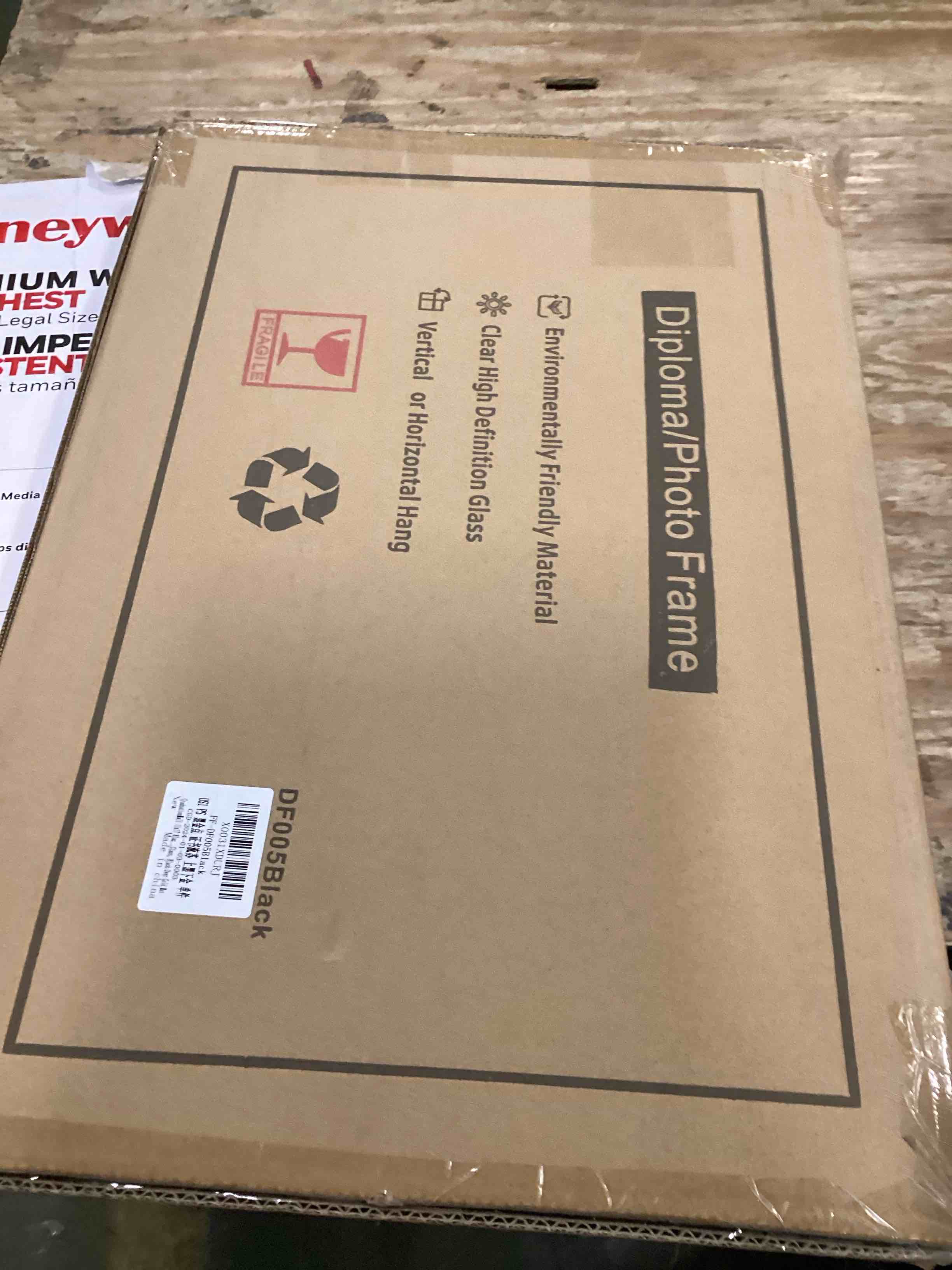 https://s3.amazonaws.com/lotting-images-prod/bidfta/ORG6713550_1720530903760.jpeg