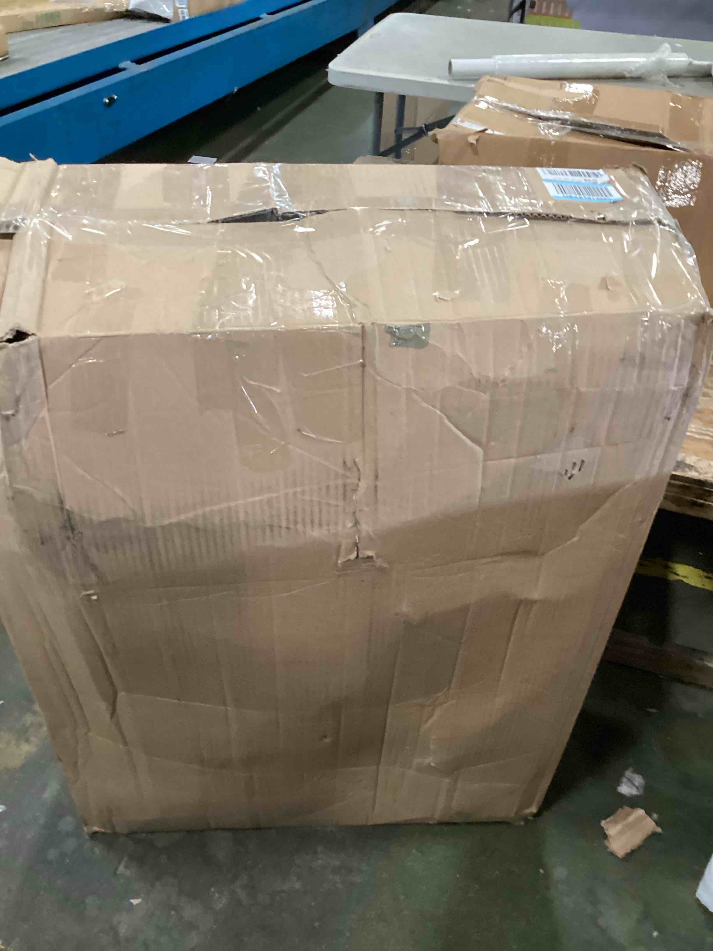 https://s3.amazonaws.com/lotting-images-prod/bidfta/ORG6713924_1720549209166.jpeg