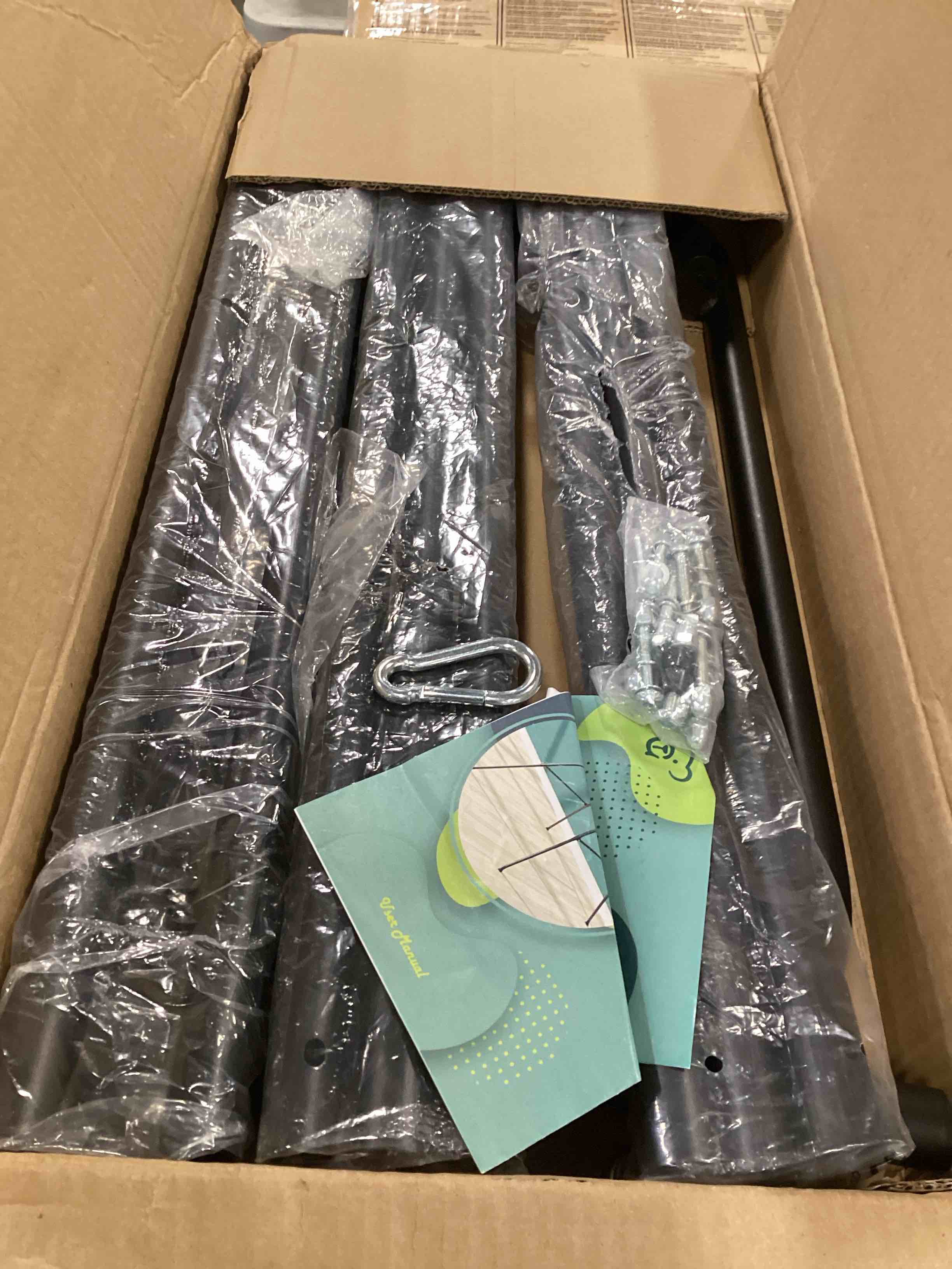 https://s3.amazonaws.com/lotting-images-prod/bidfta/ORG6714145_1720635228768.jpeg