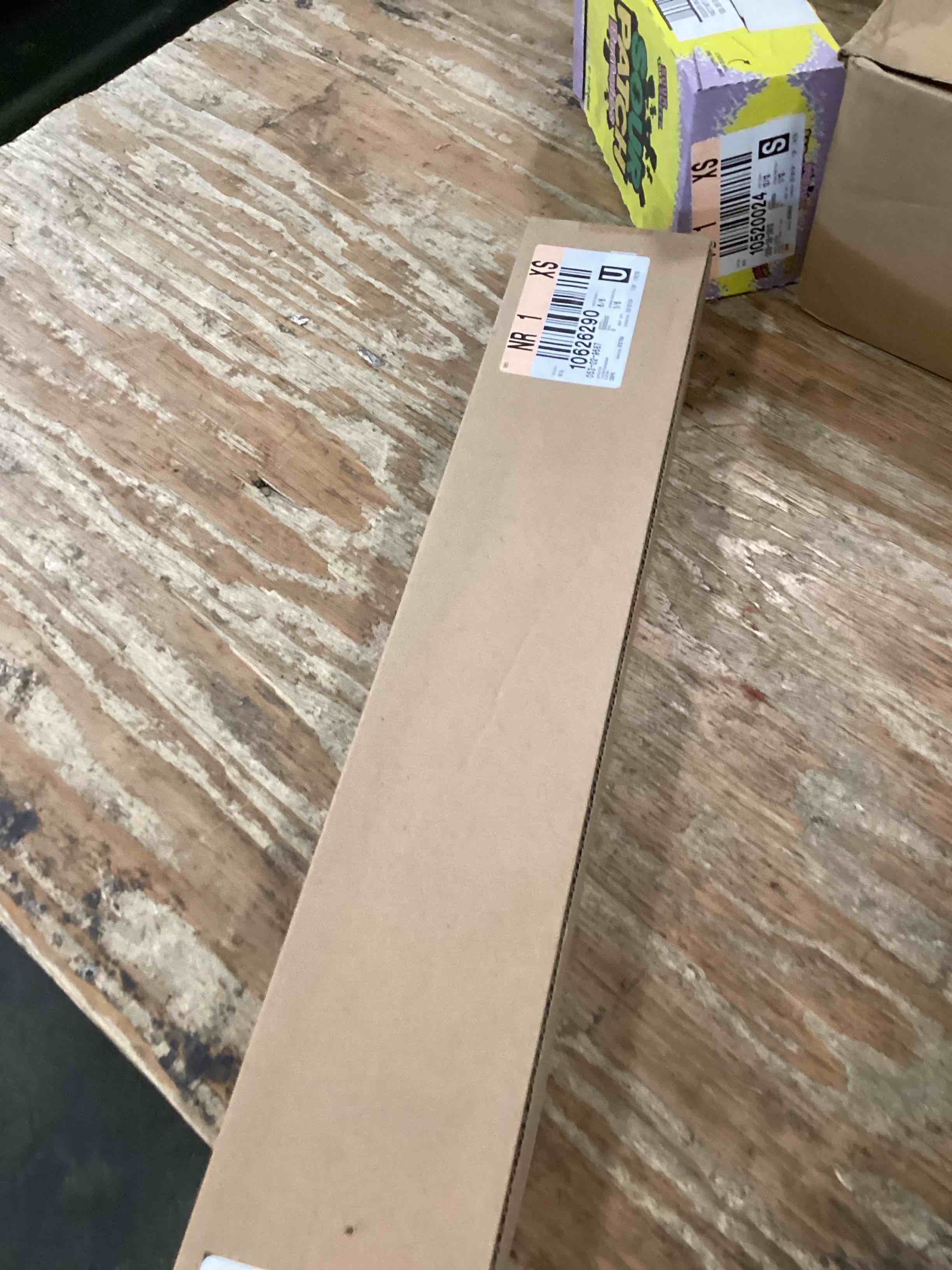 https://s3.amazonaws.com/lotting-images-prod/bidfta/ORG6714265_1720703378021.jpeg
