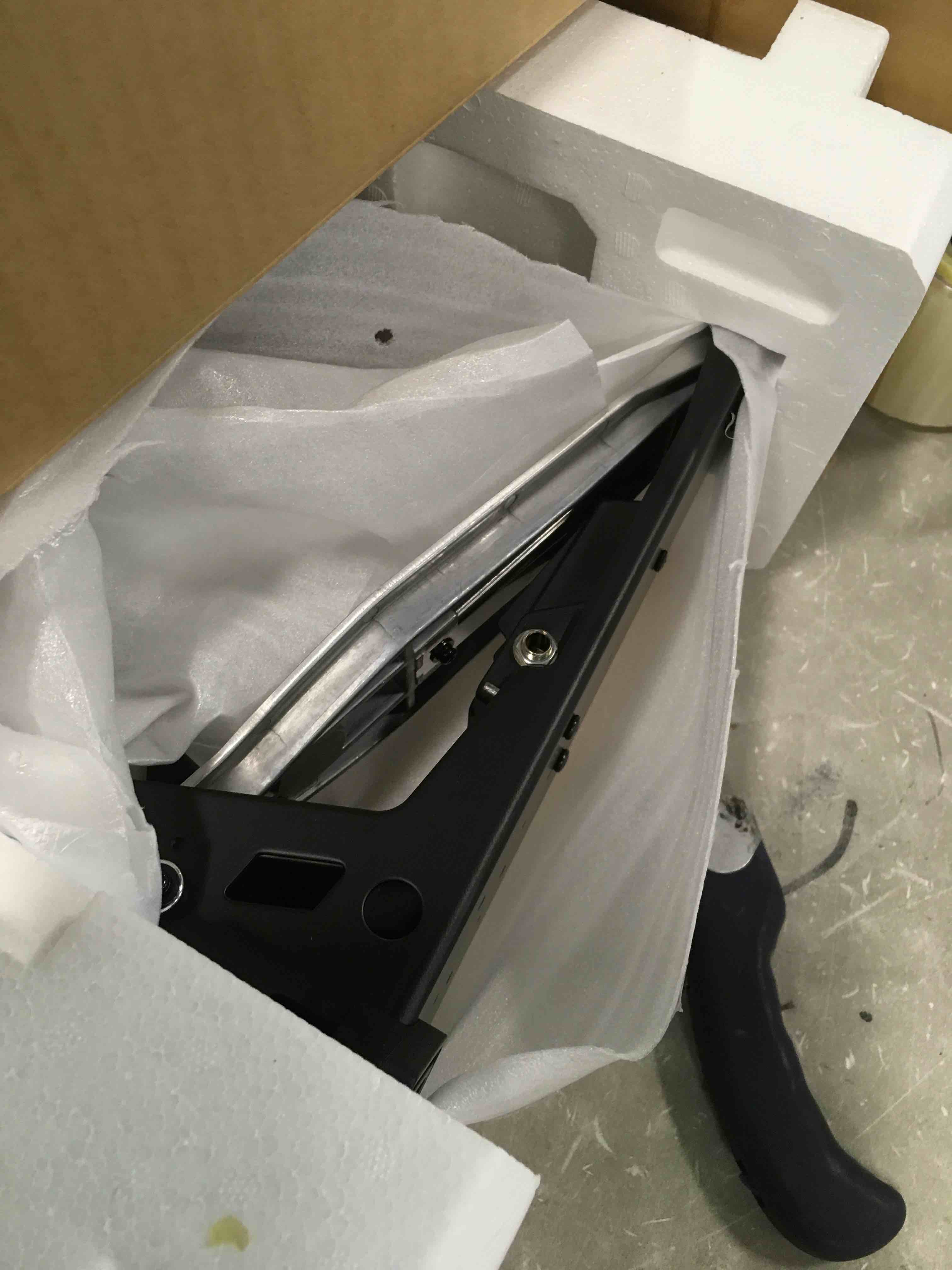 https://s3.amazonaws.com/lotting-images-prod/bidfta/ORG6714627_1720030334465.jpeg
