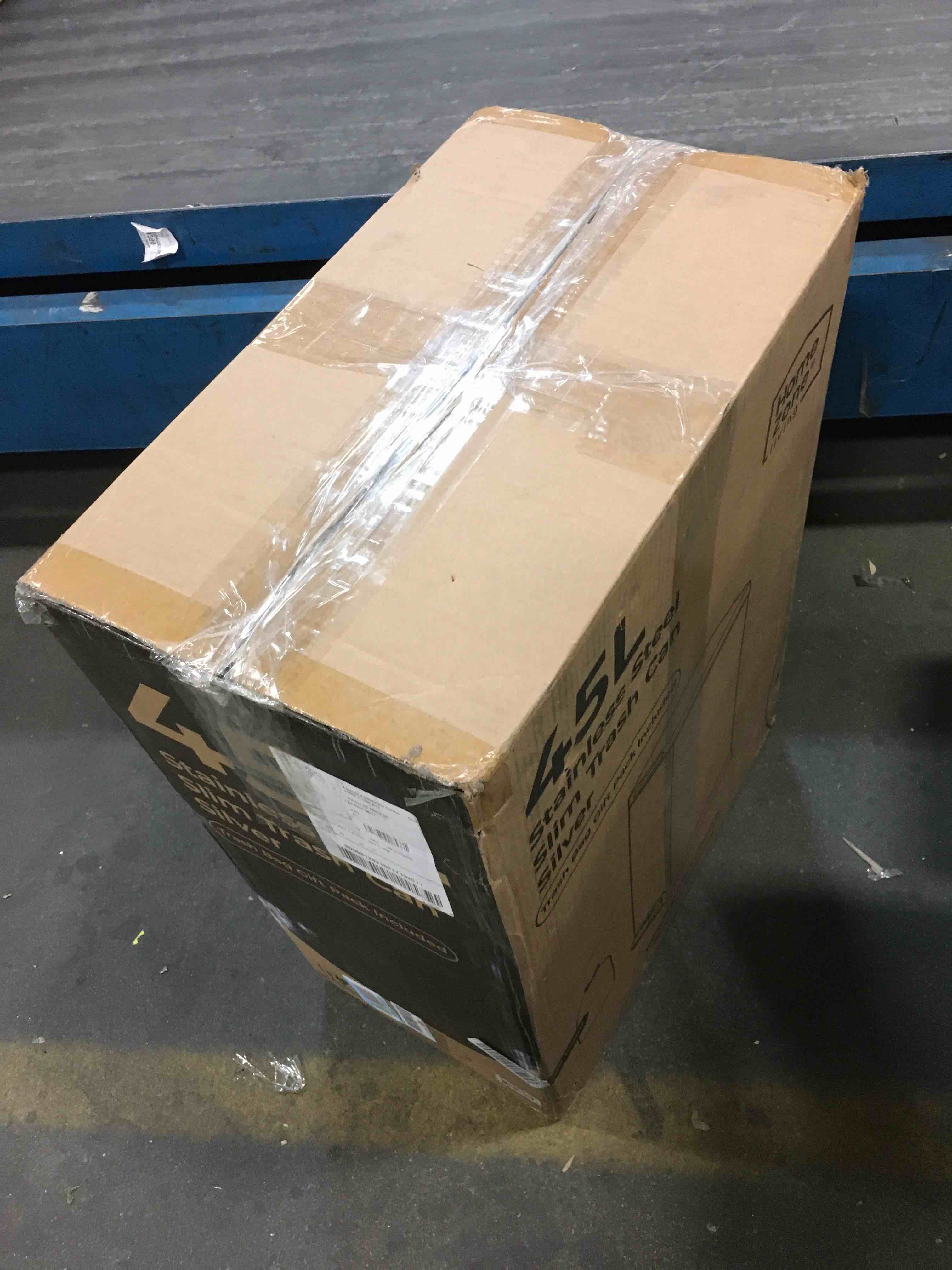 https://s3.amazonaws.com/lotting-images-prod/bidfta/ORG6715352_1720530882130.jpeg