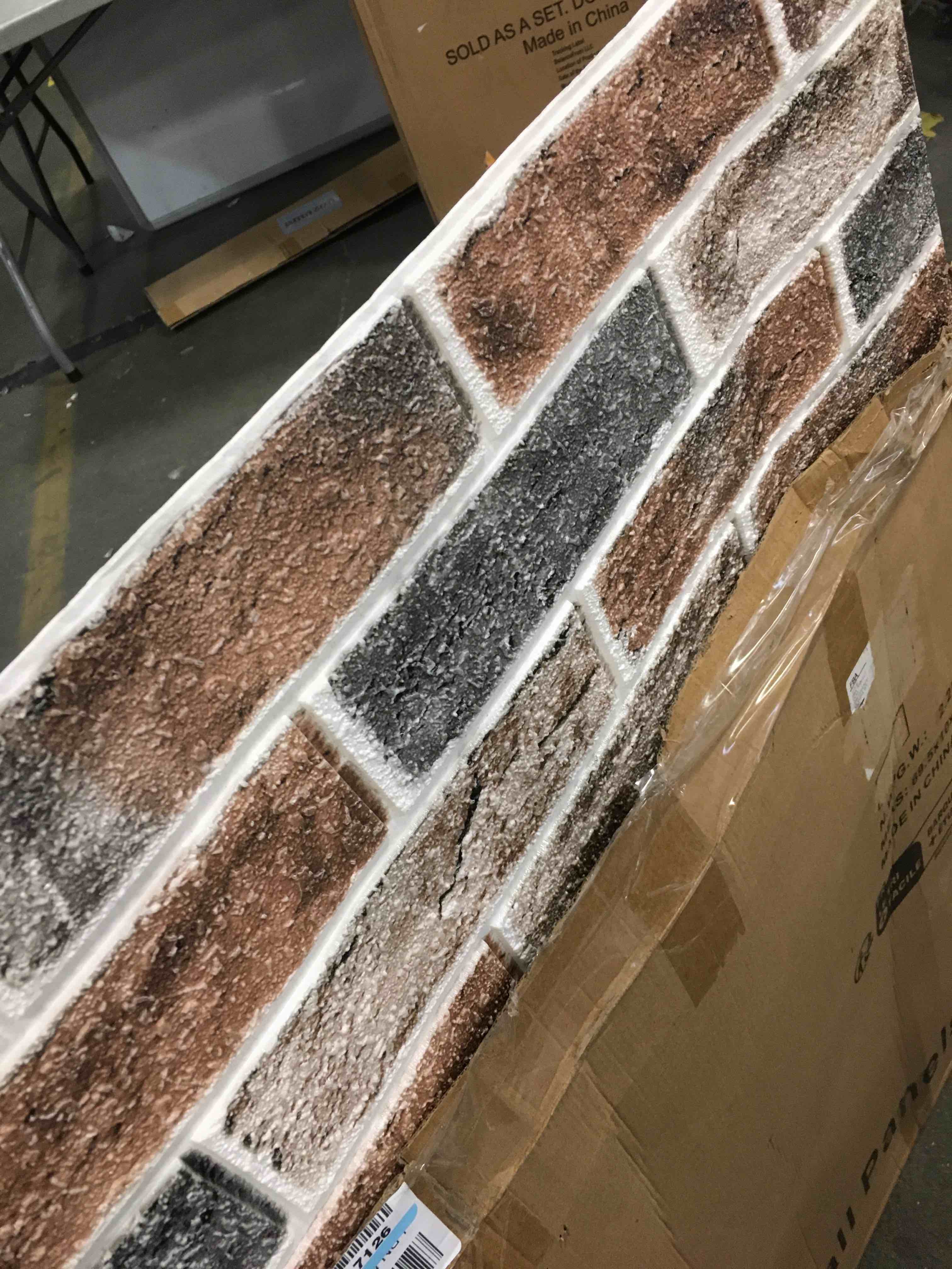 https://s3.amazonaws.com/lotting-images-prod/bidfta/ORG6715559_1720614278661.jpeg