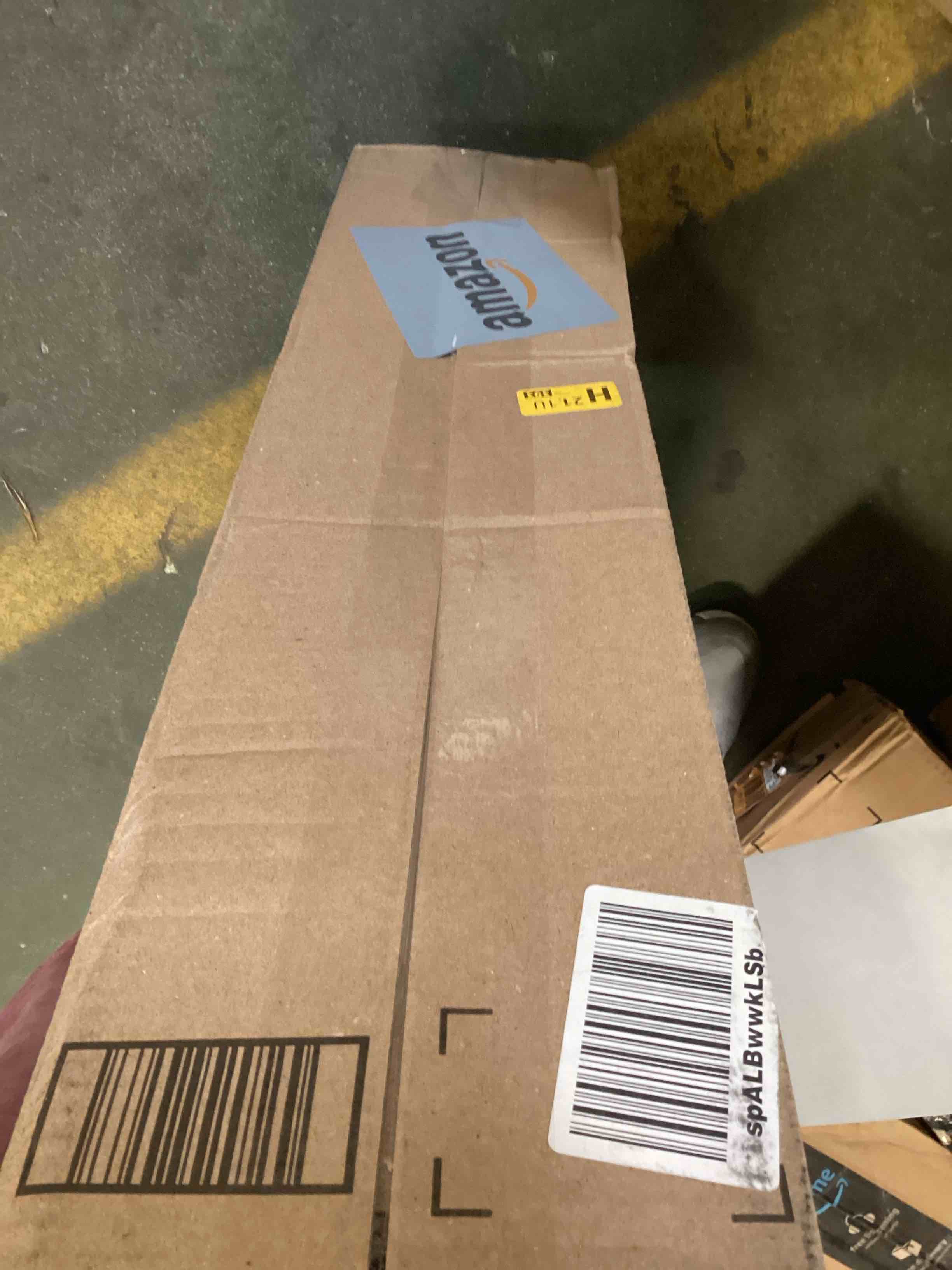 https://s3.amazonaws.com/lotting-images-prod/bidfta/ORG6716759_1721764448850.jpeg