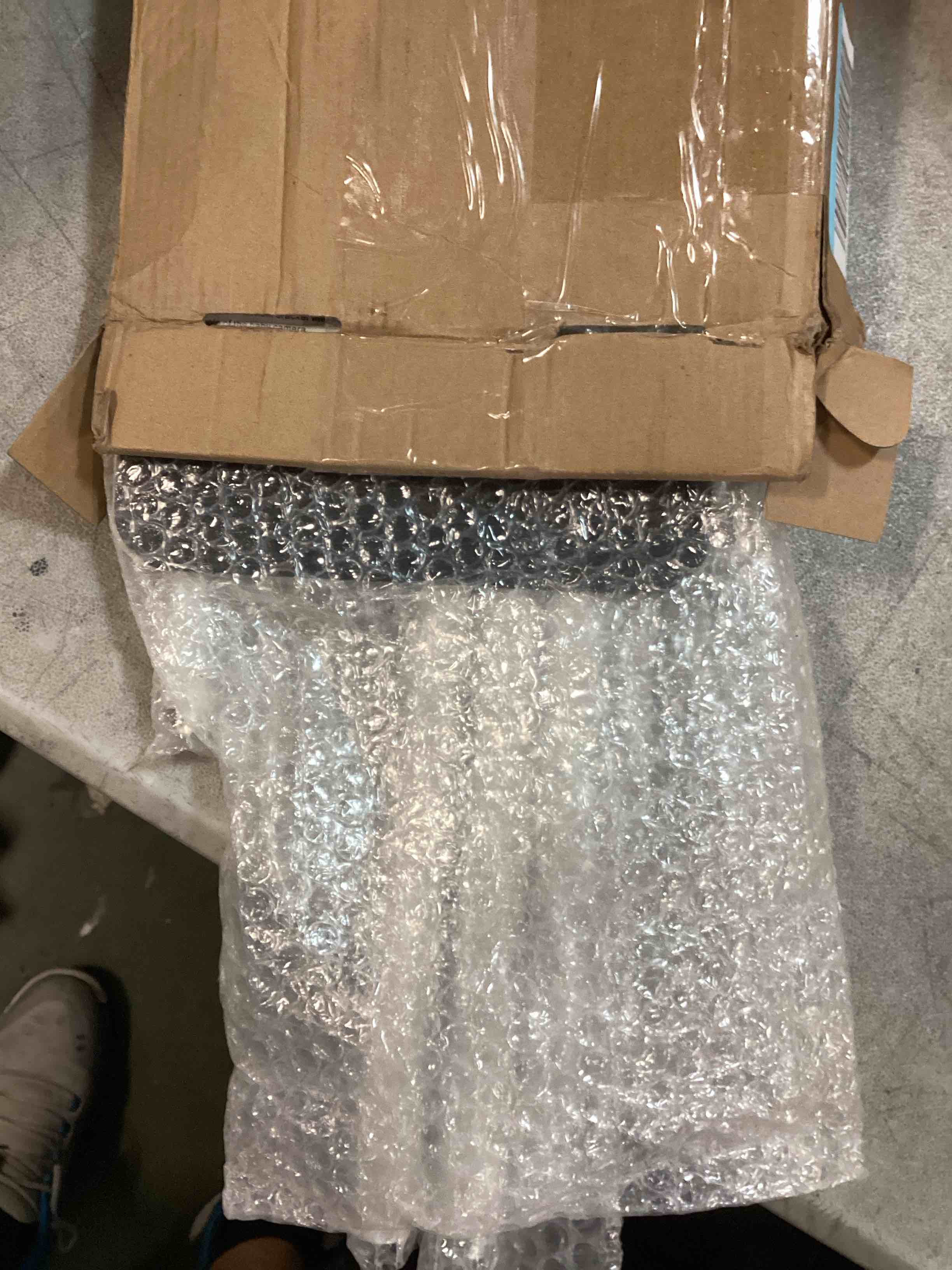 https://s3.amazonaws.com/lotting-images-prod/bidfta/ORG6716828_1721824802473.jpeg