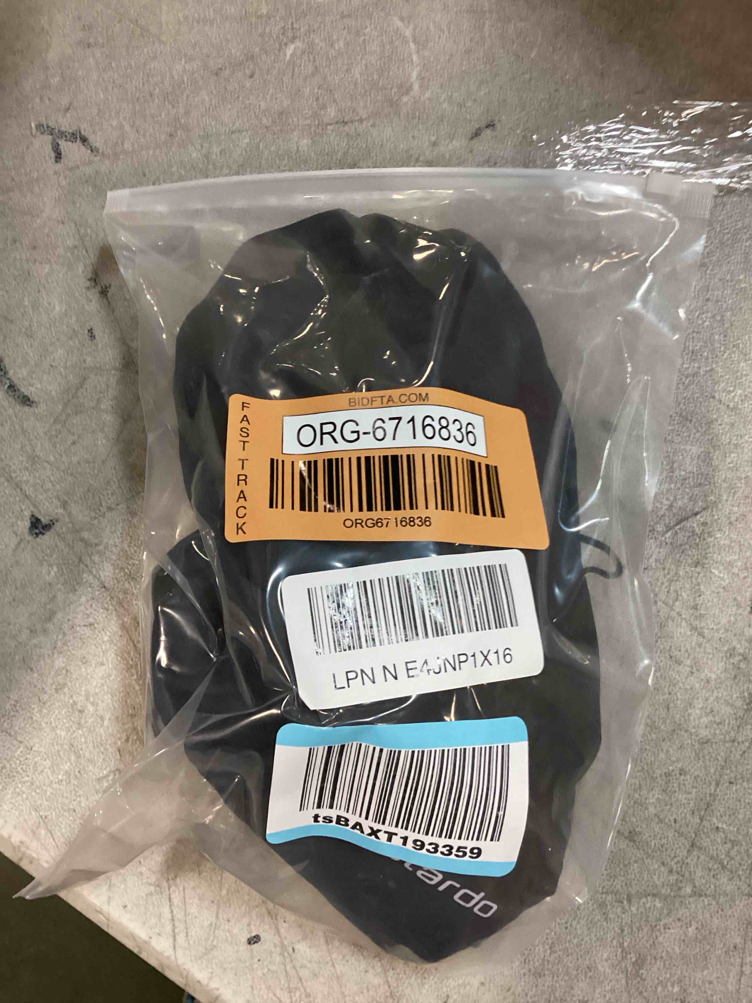 https://s3.amazonaws.com/lotting-images-prod/bidfta/ORG6716836_1721825451125.jpeg