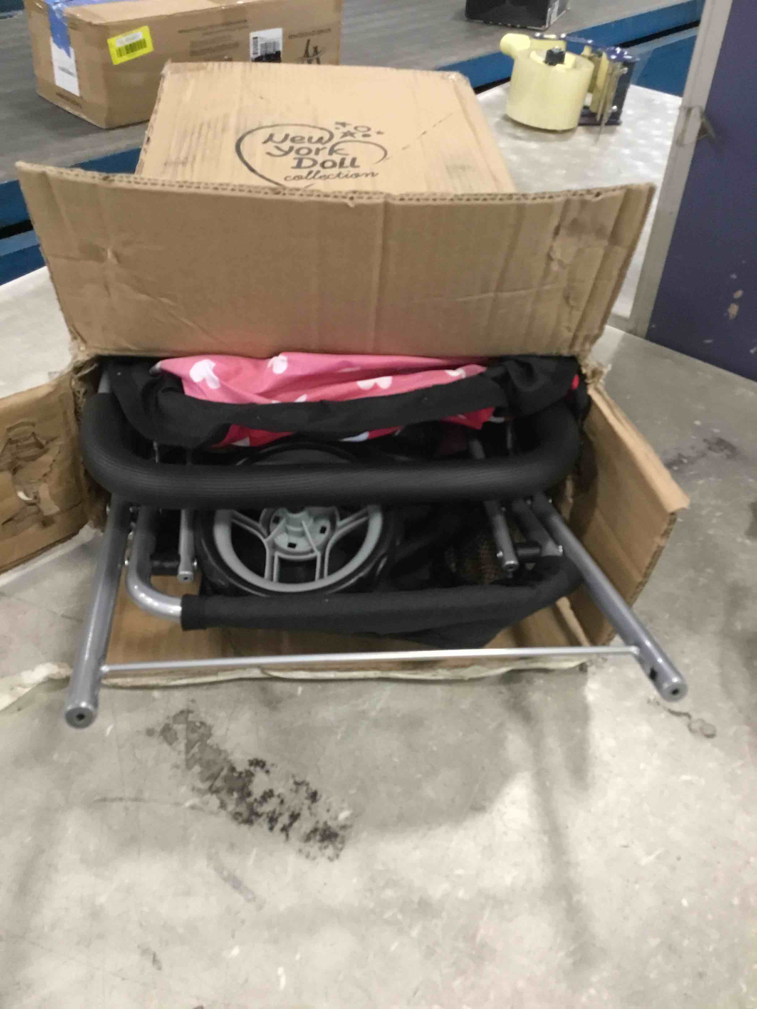 https://s3.amazonaws.com/lotting-images-prod/bidfta/ORG6717786_1721660840416.jpeg