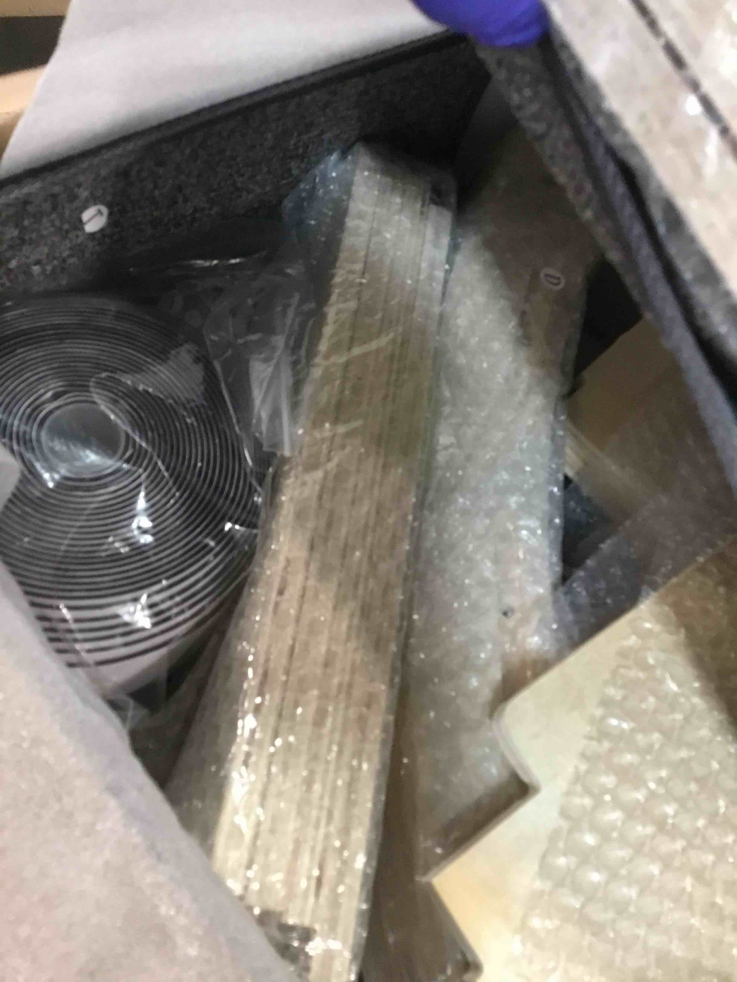 https://s3.amazonaws.com/lotting-images-prod/bidfta/ORG6718804_1722010003792.jpeg