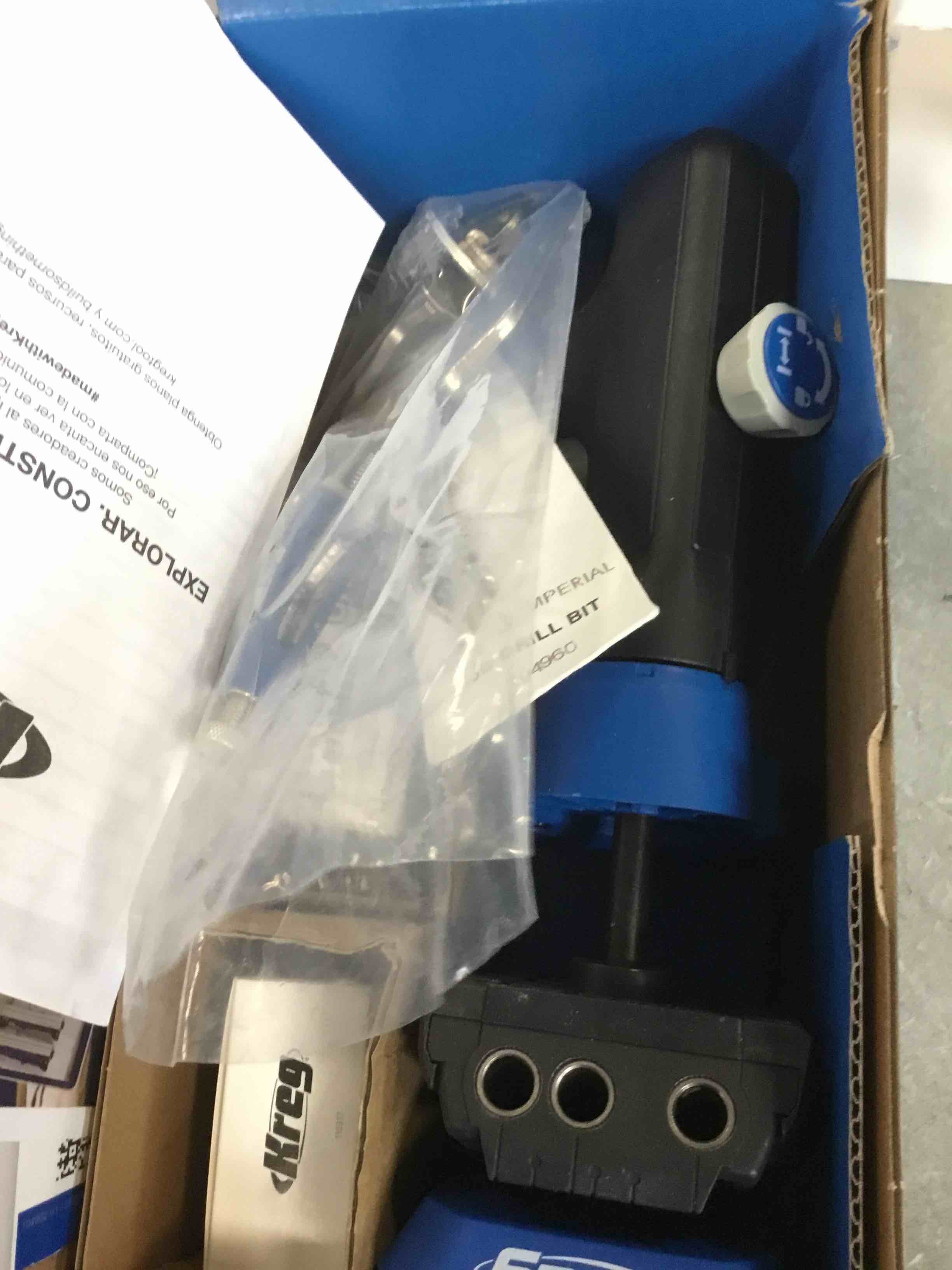 https://s3.amazonaws.com/lotting-images-prod/bidfta/ORG6721809_1721937782889.jpeg