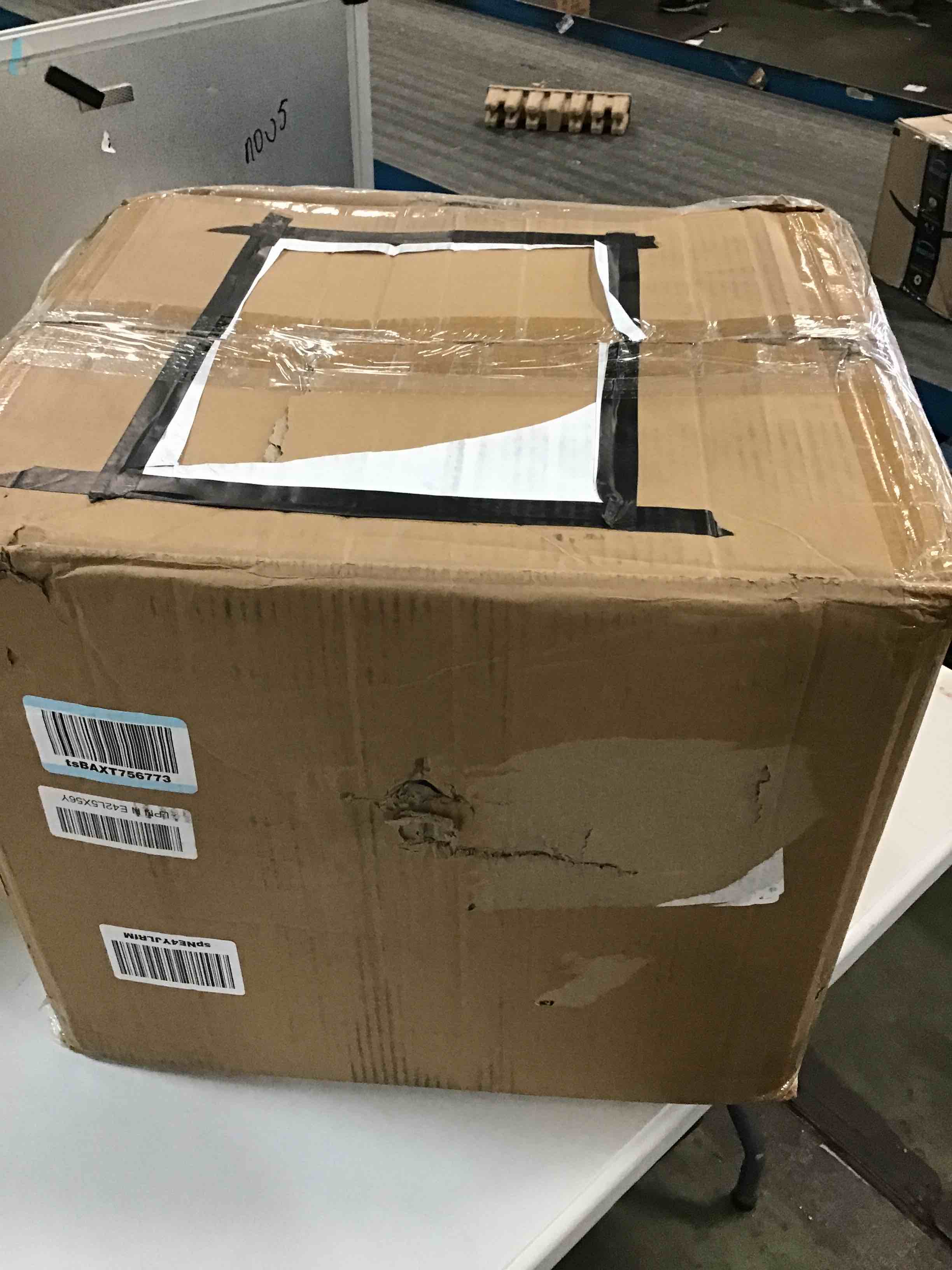 https://s3.amazonaws.com/lotting-images-prod/bidfta/ORG6724930_1722367520326.jpeg