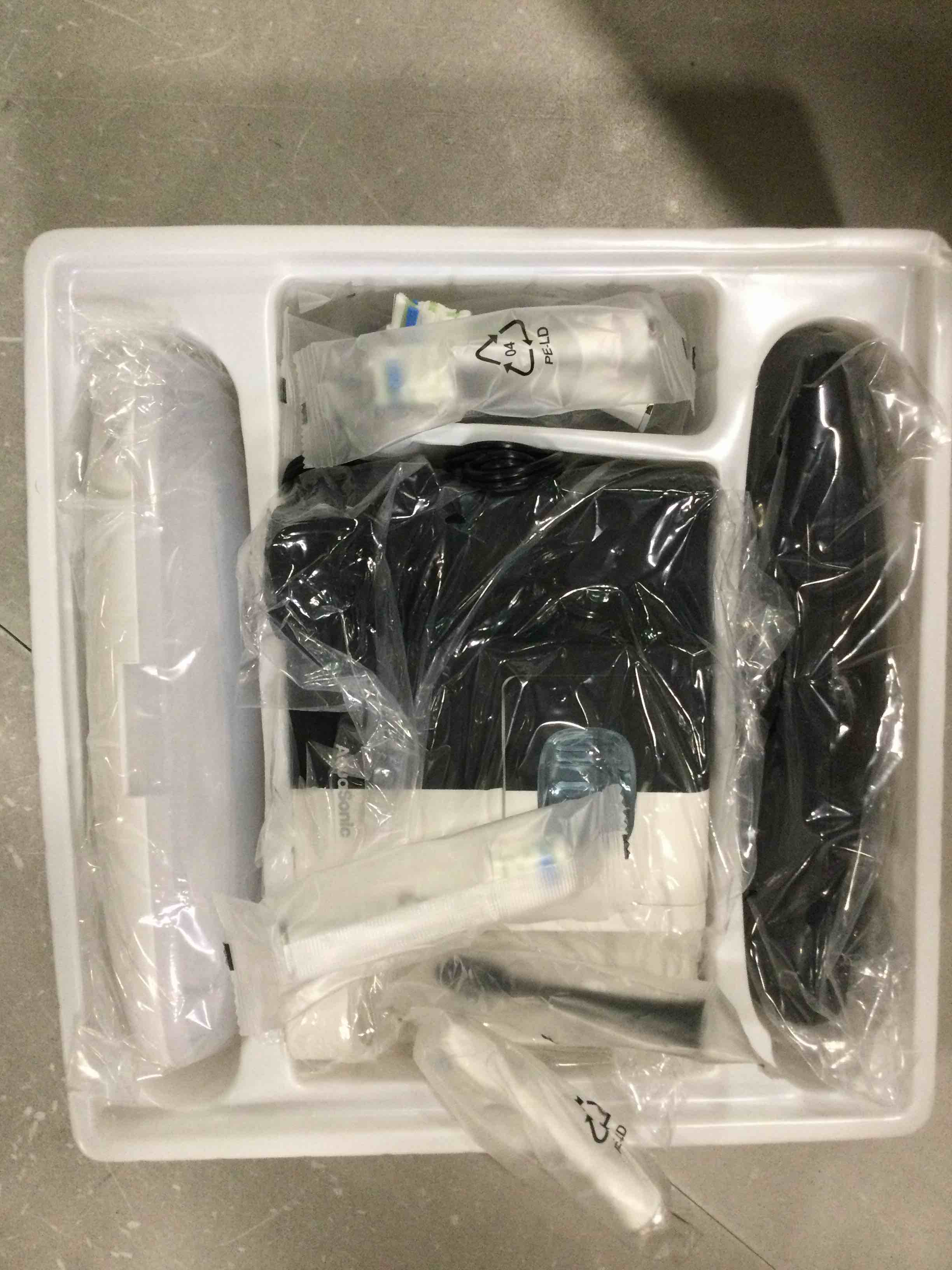 https://s3.amazonaws.com/lotting-images-prod/bidfta/ORG6727635_1721927320778.jpeg