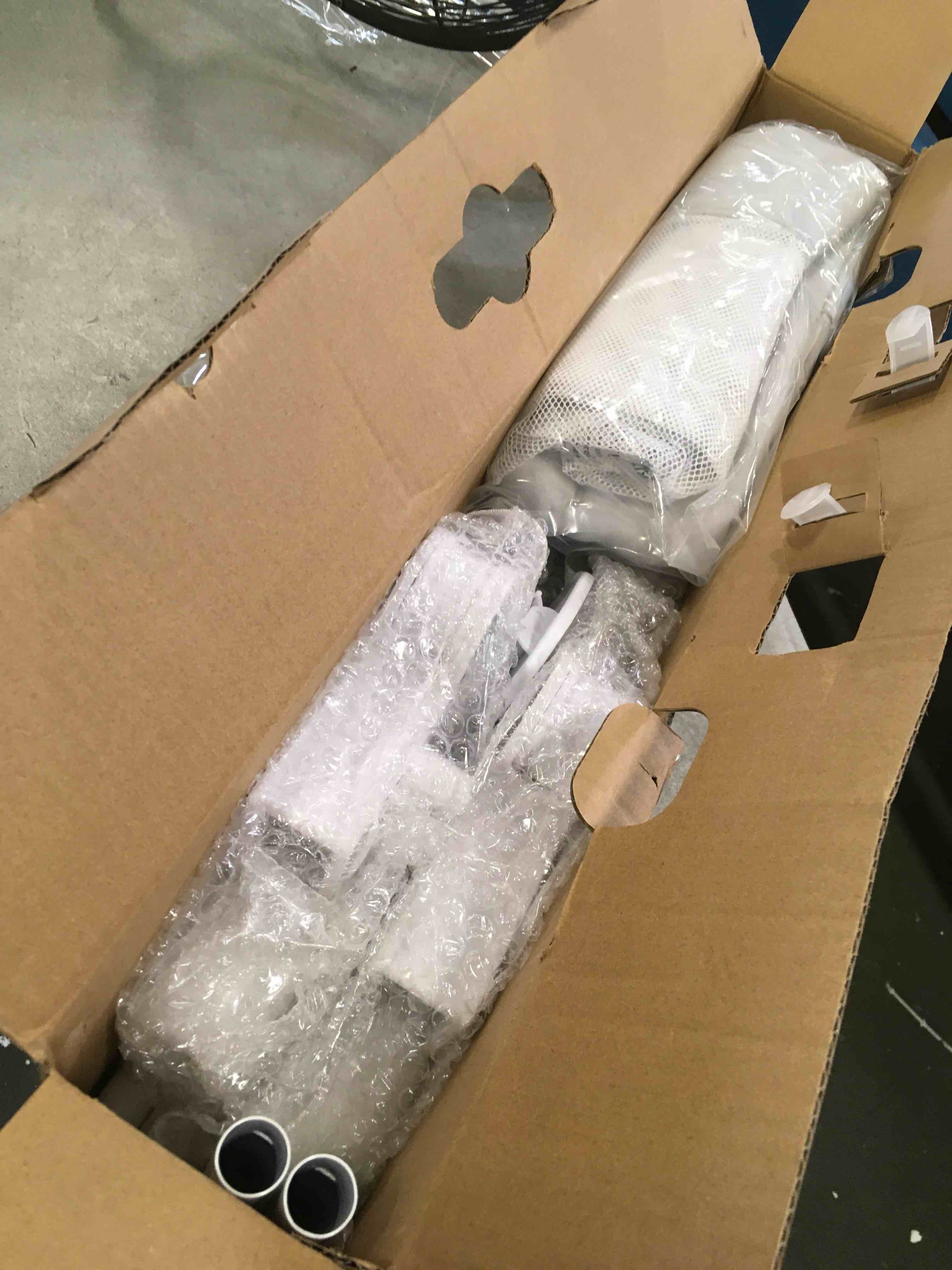 https://s3.amazonaws.com/lotting-images-prod/bidfta/ORG6740780_1721160269193.jpeg