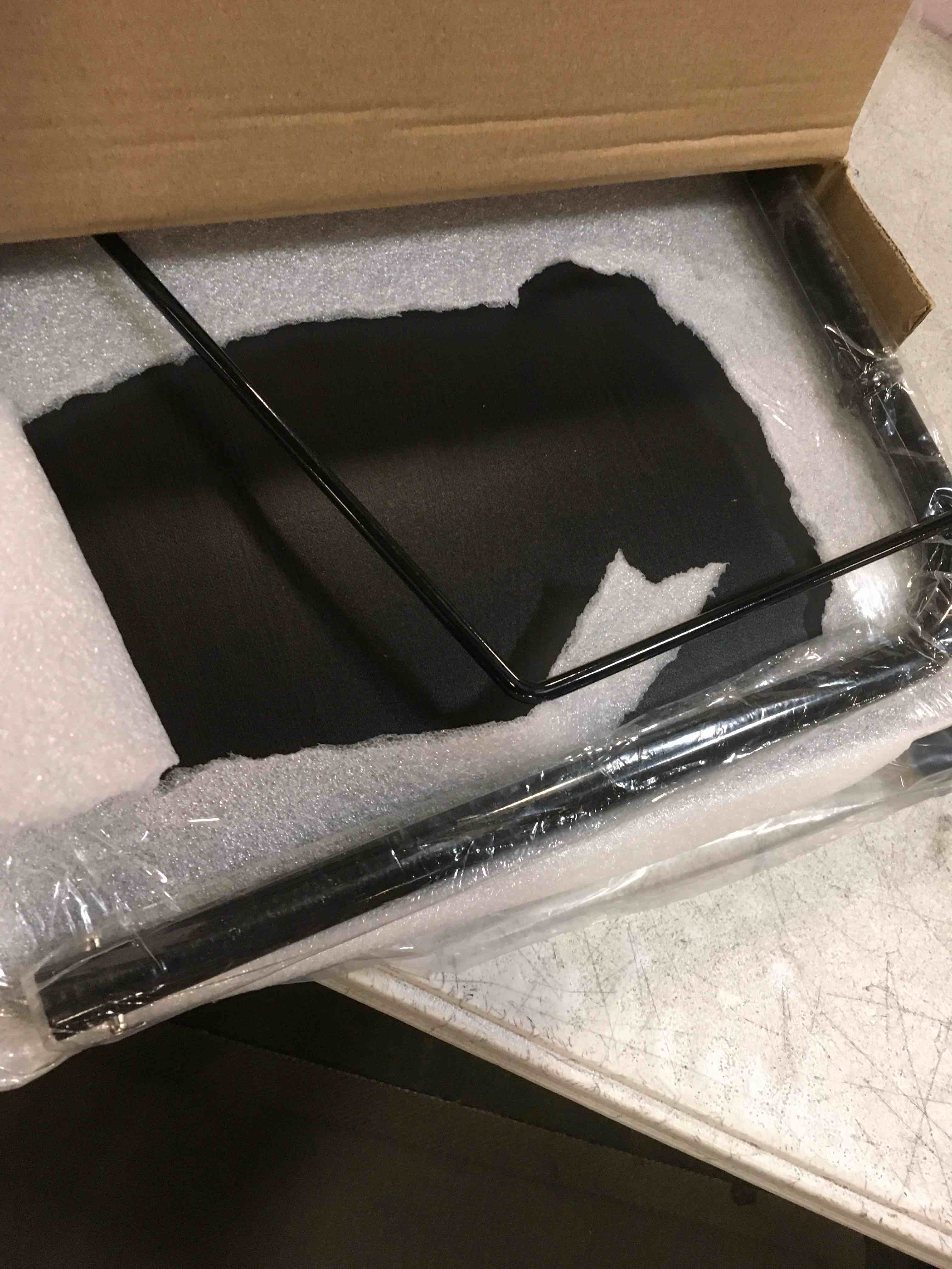 https://s3.amazonaws.com/lotting-images-prod/bidfta/ORG6740792_1721218040117.jpeg