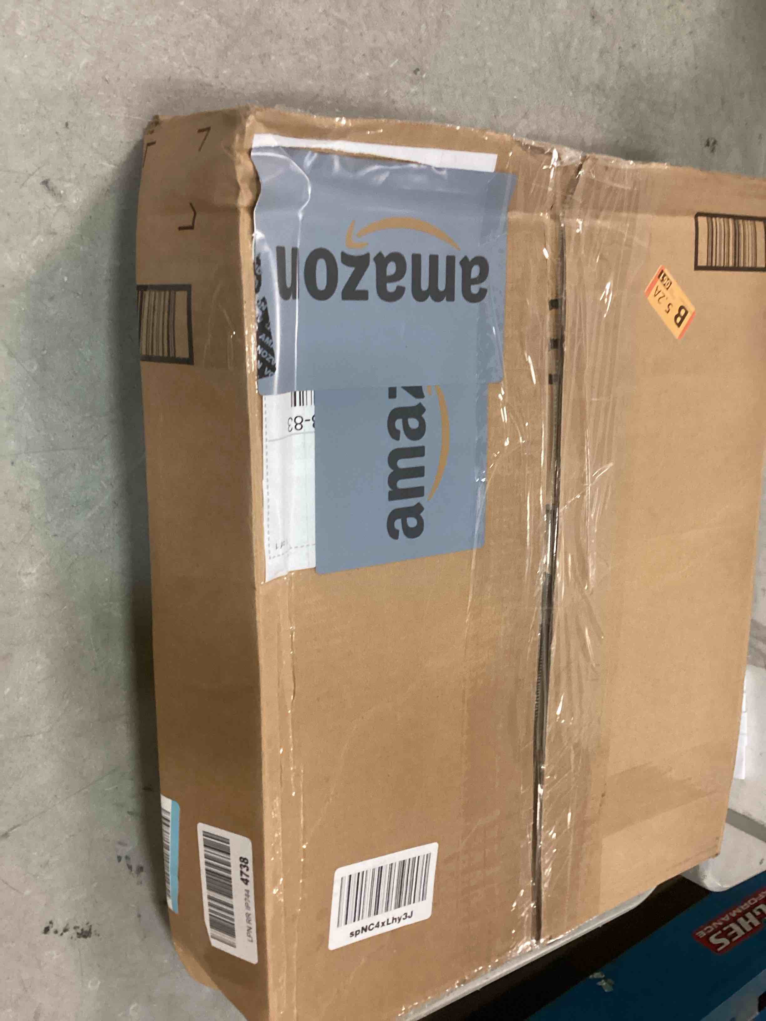 https://s3.amazonaws.com/lotting-images-prod/bidfta/ORG6743014_1720532615776.jpeg