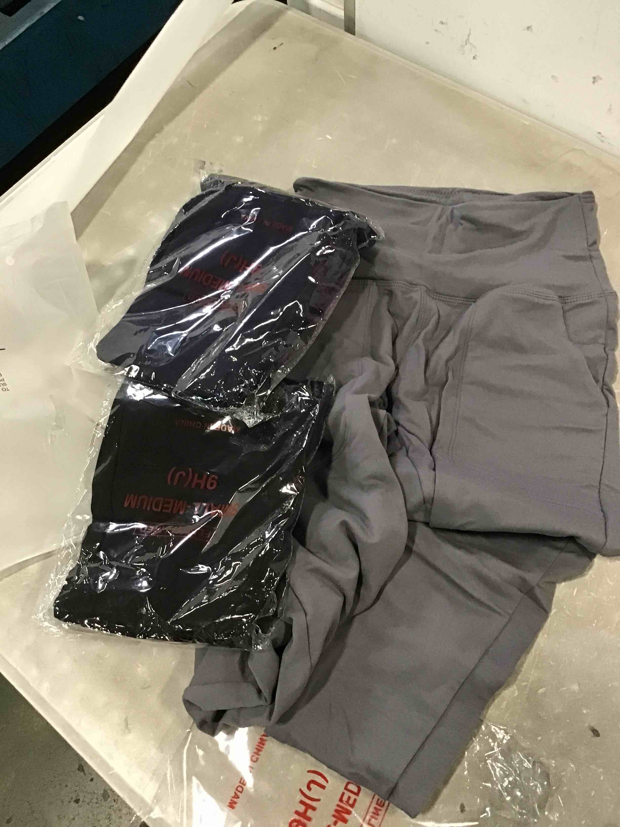 https://s3.amazonaws.com/lotting-images-prod/bidfta/ORG6745715_1721318450818.jpeg