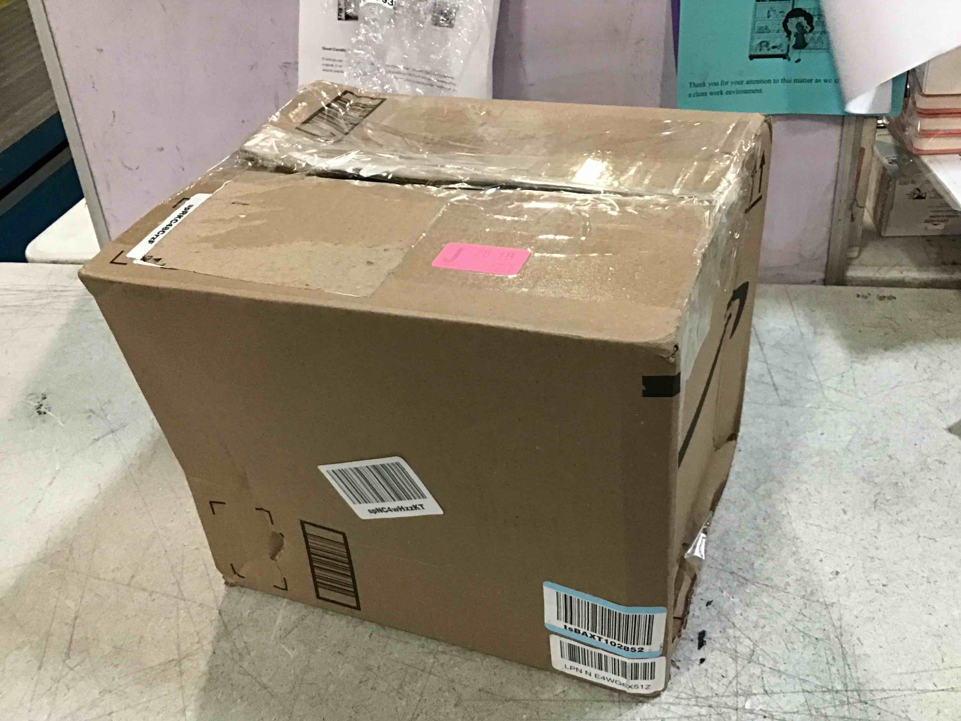 https://s3.amazonaws.com/lotting-images-prod/bidfta/ORG6748563_1721166045116.jpeg