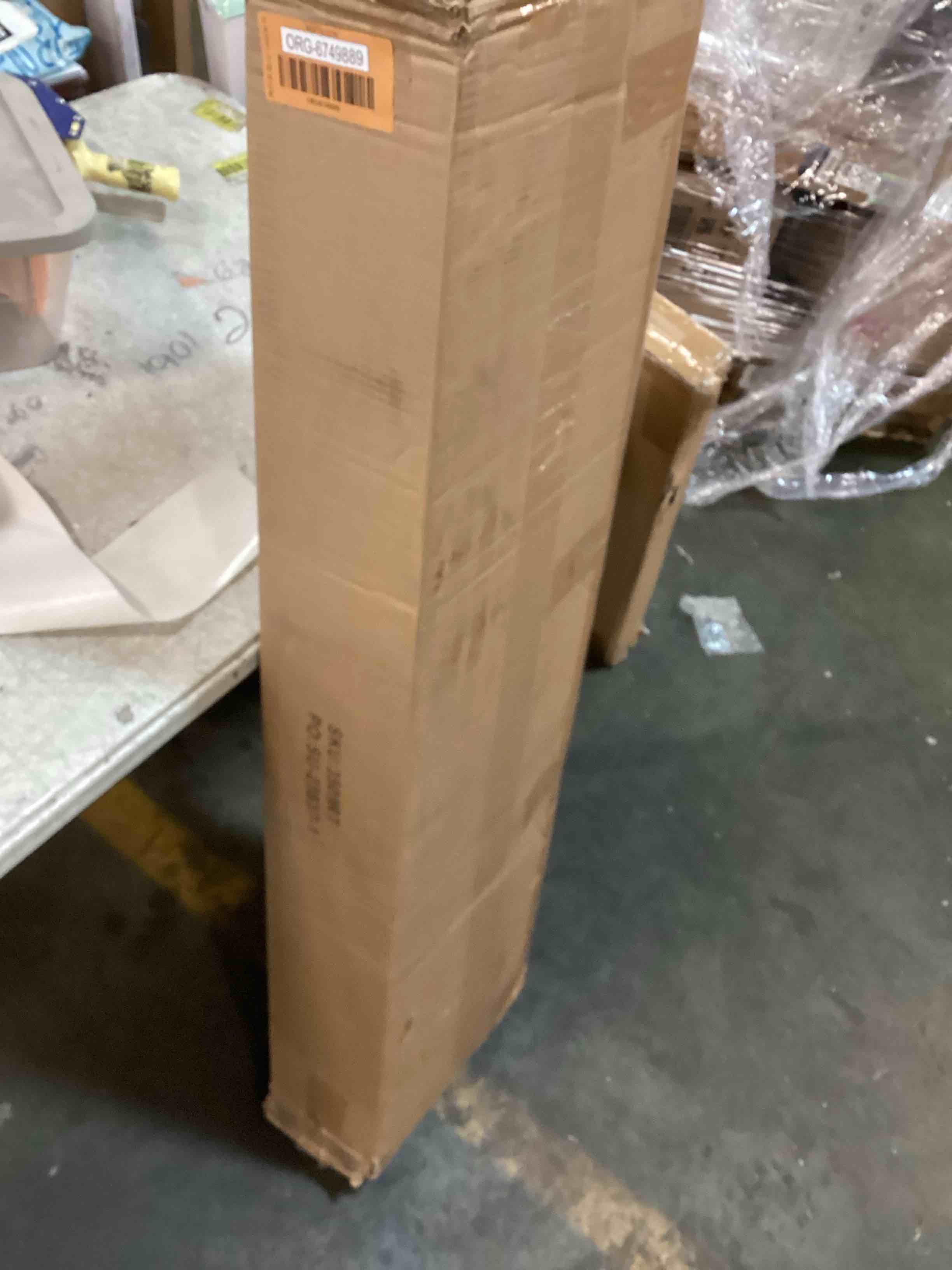 https://s3.amazonaws.com/lotting-images-prod/bidfta/ORG6749889_1721919031229.jpeg