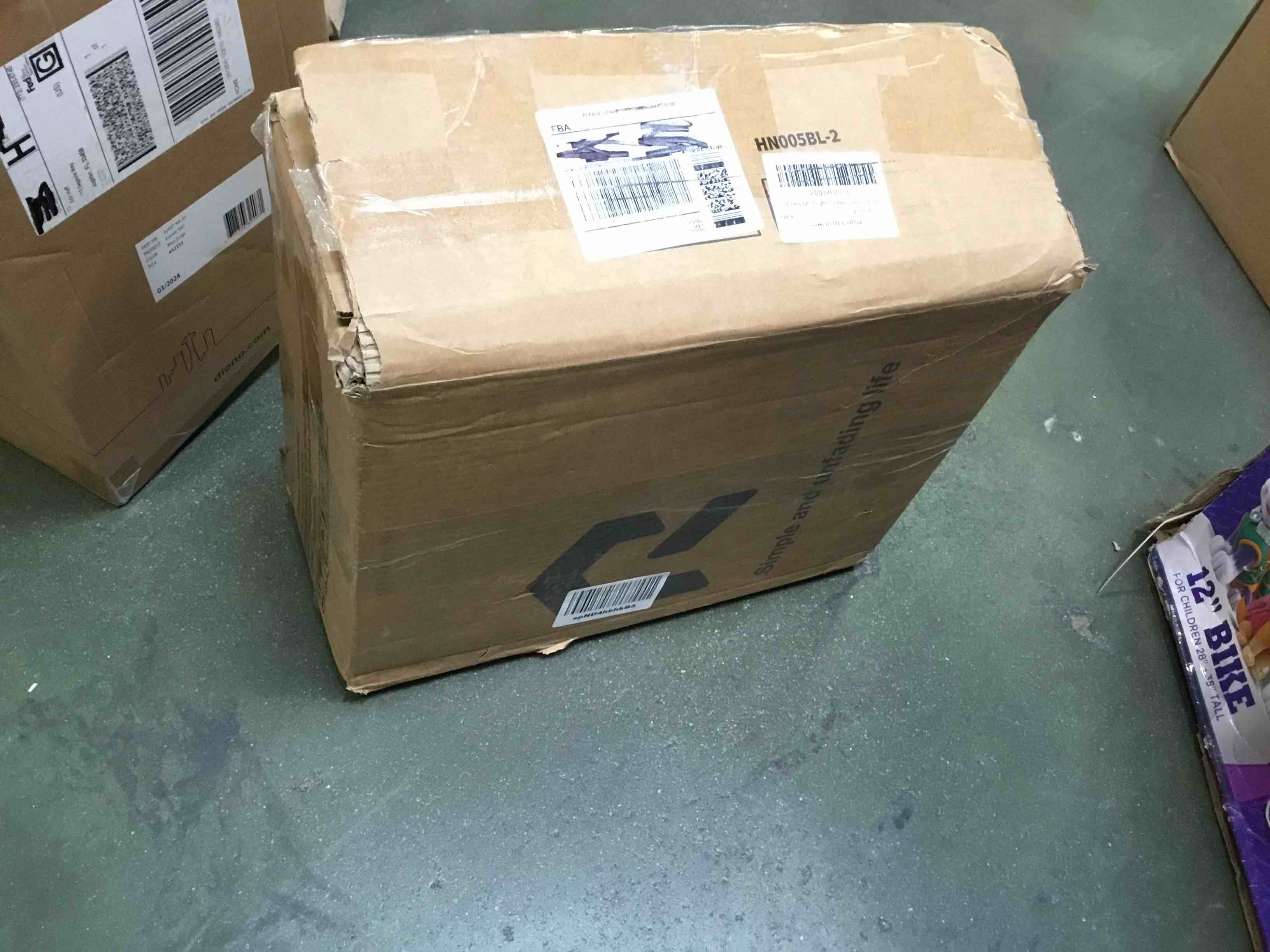 https://s3.amazonaws.com/lotting-images-prod/bidfta/ORG6750757_1721484875423.jpeg