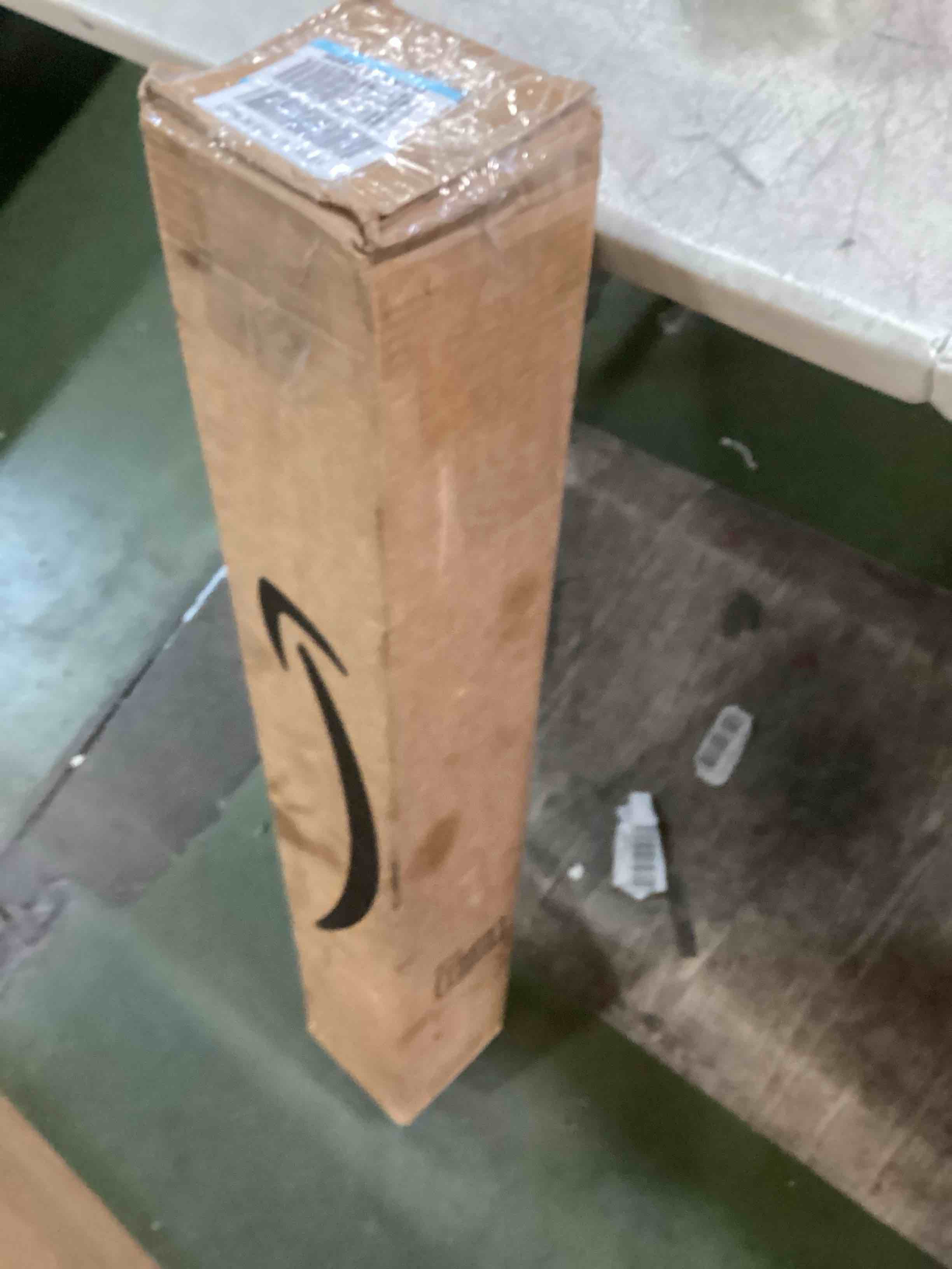 https://s3.amazonaws.com/lotting-images-prod/bidfta/ORG6753793_1722002186206.jpeg