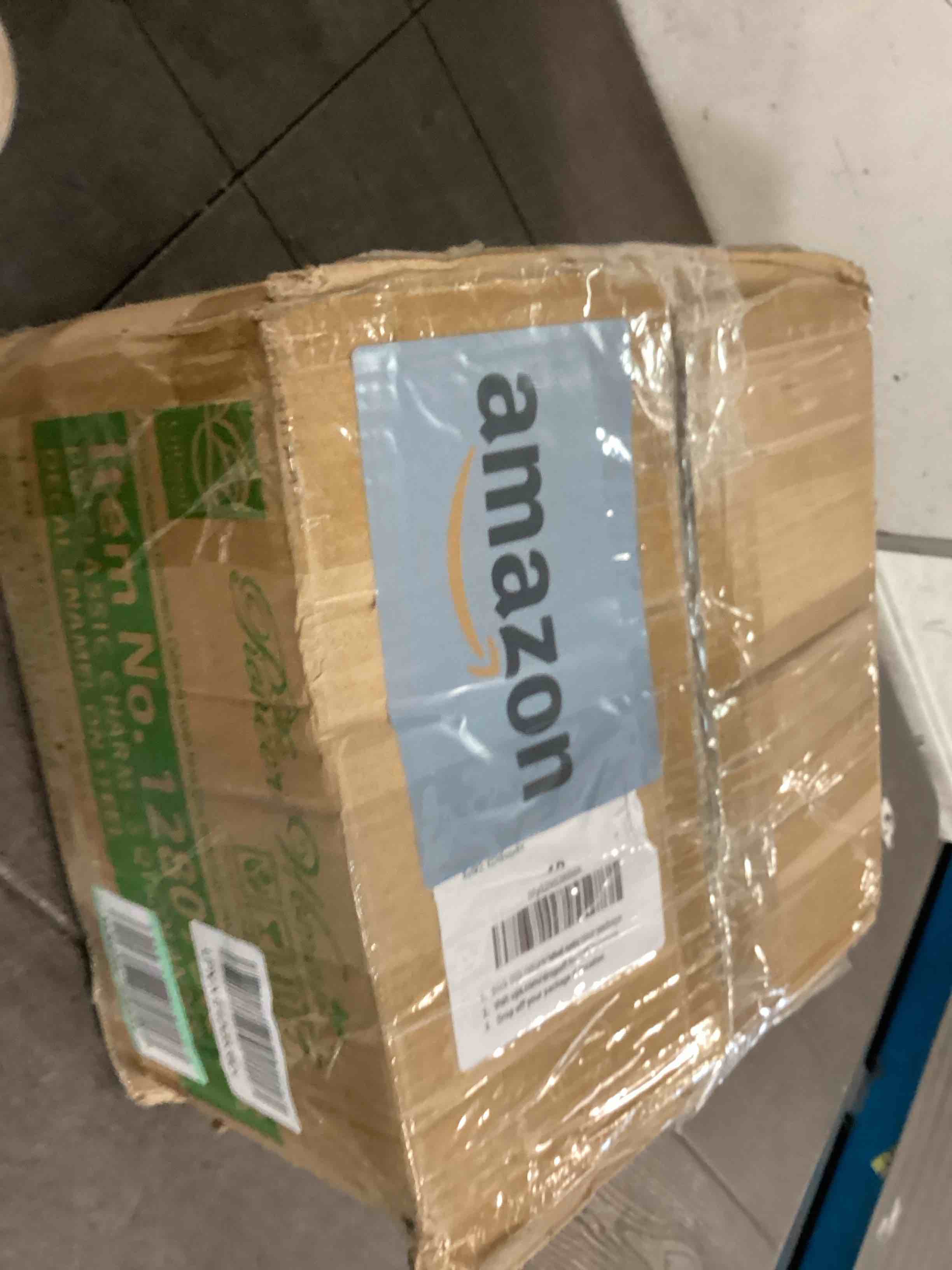 https://s3.amazonaws.com/lotting-images-prod/bidfta/ORG6754079_1722082332277.jpeg