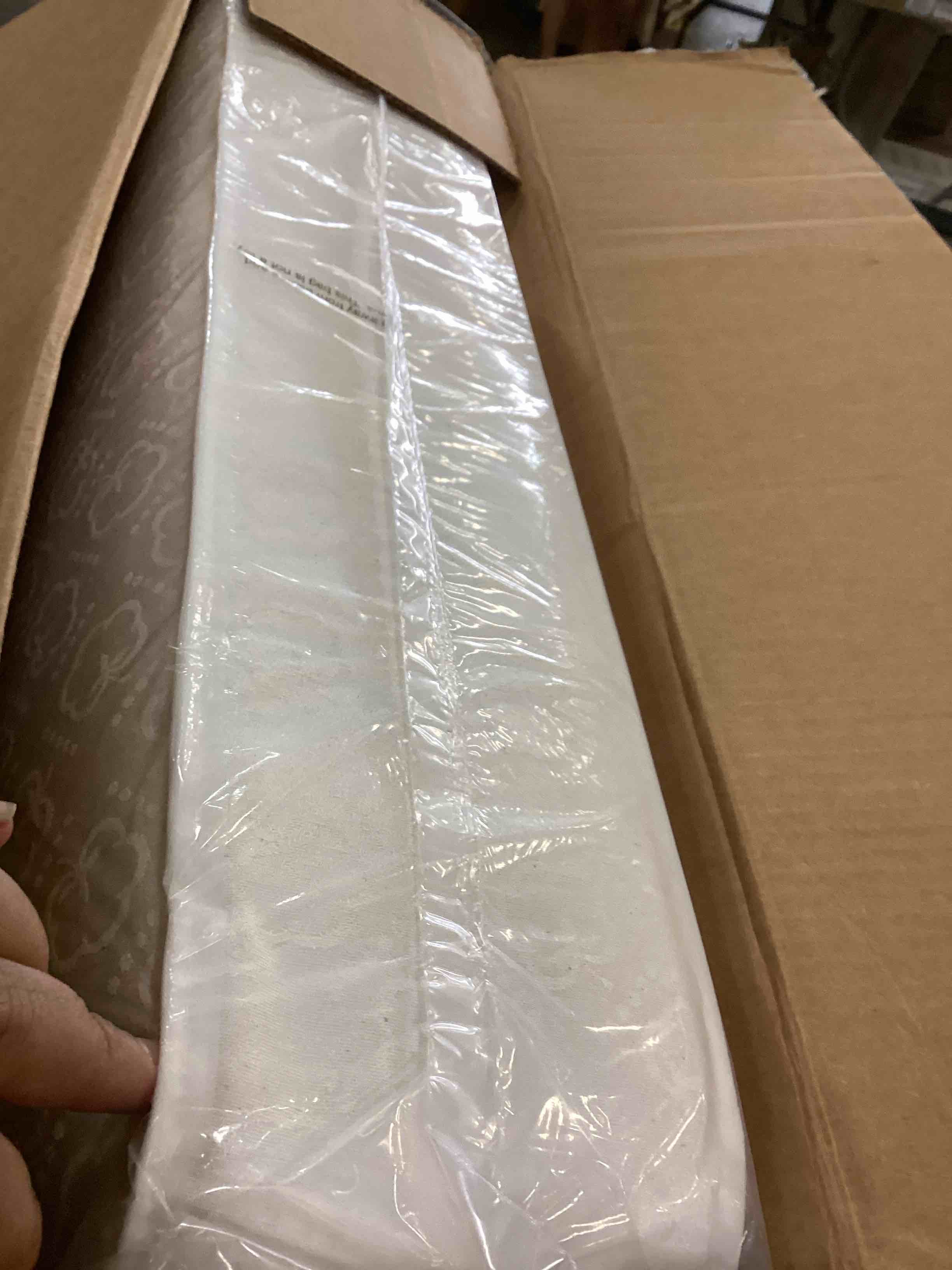 https://s3.amazonaws.com/lotting-images-prod/bidfta/ORG6754386_1722276779378.jpeg