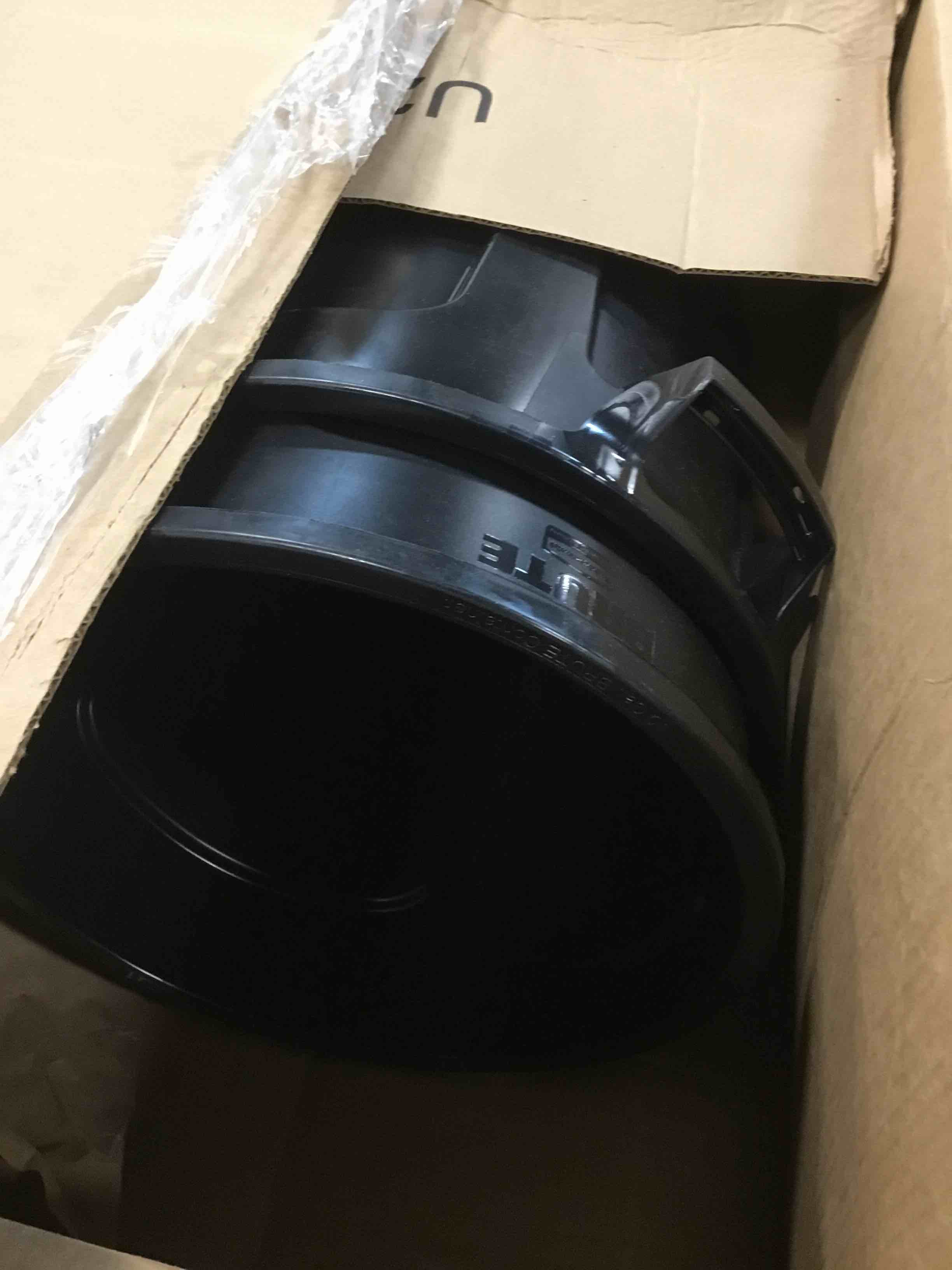 https://s3.amazonaws.com/lotting-images-prod/bidfta/ORG6755049_1722260125172.jpeg