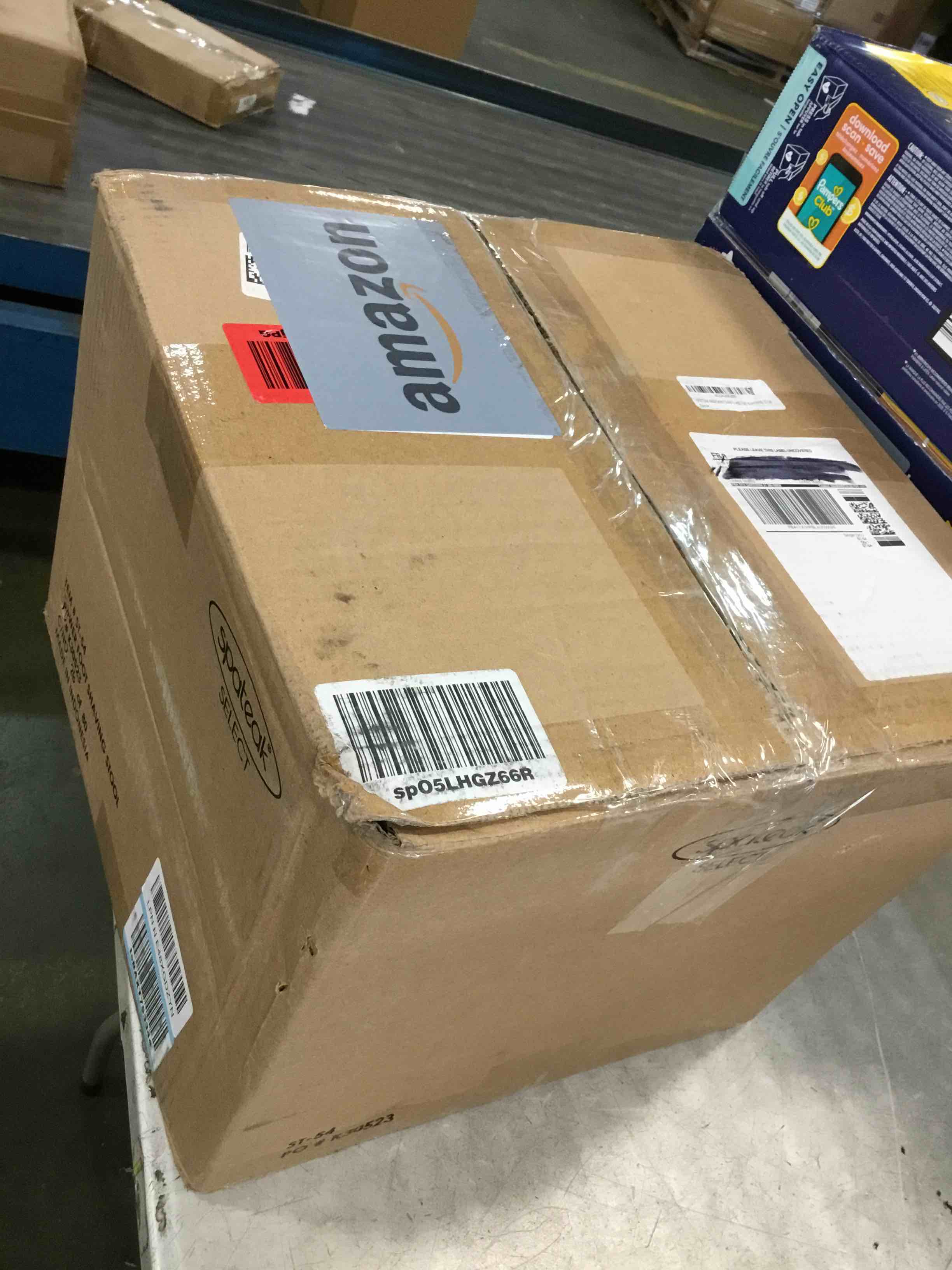 https://s3.amazonaws.com/lotting-images-prod/bidfta/ORG6755823_1722524713751.jpeg