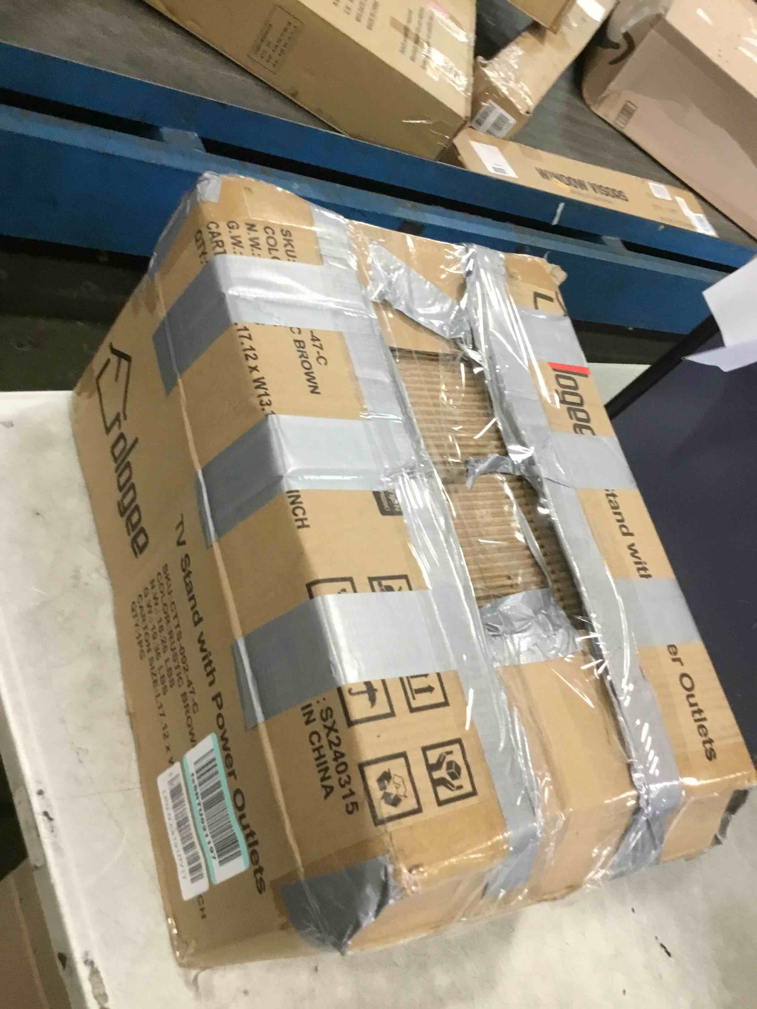 https://s3.amazonaws.com/lotting-images-prod/bidfta/ORG6755890_1722533290451.jpeg