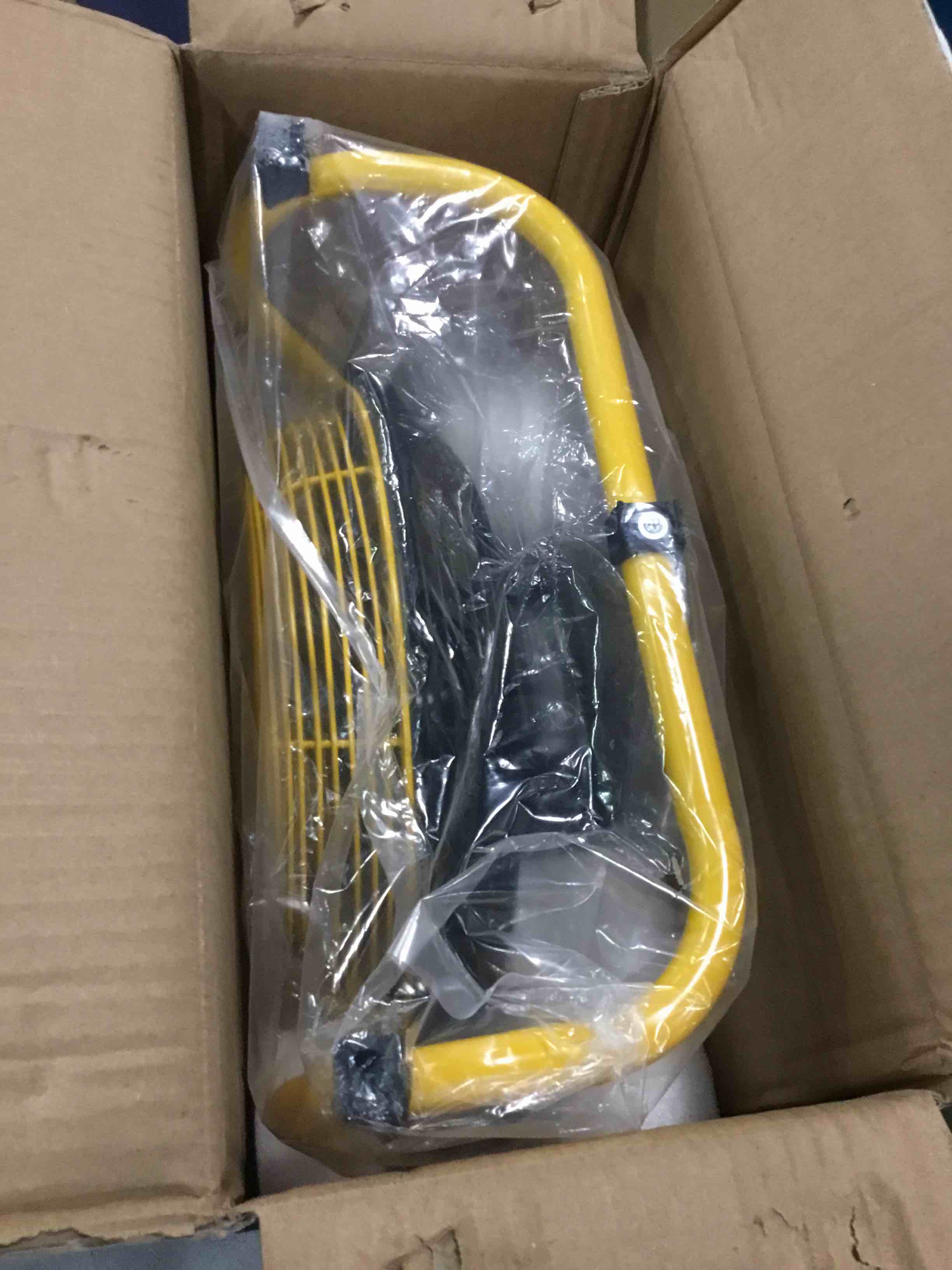 https://s3.amazonaws.com/lotting-images-prod/bidfta/ORG6756289_1722692817085.jpeg