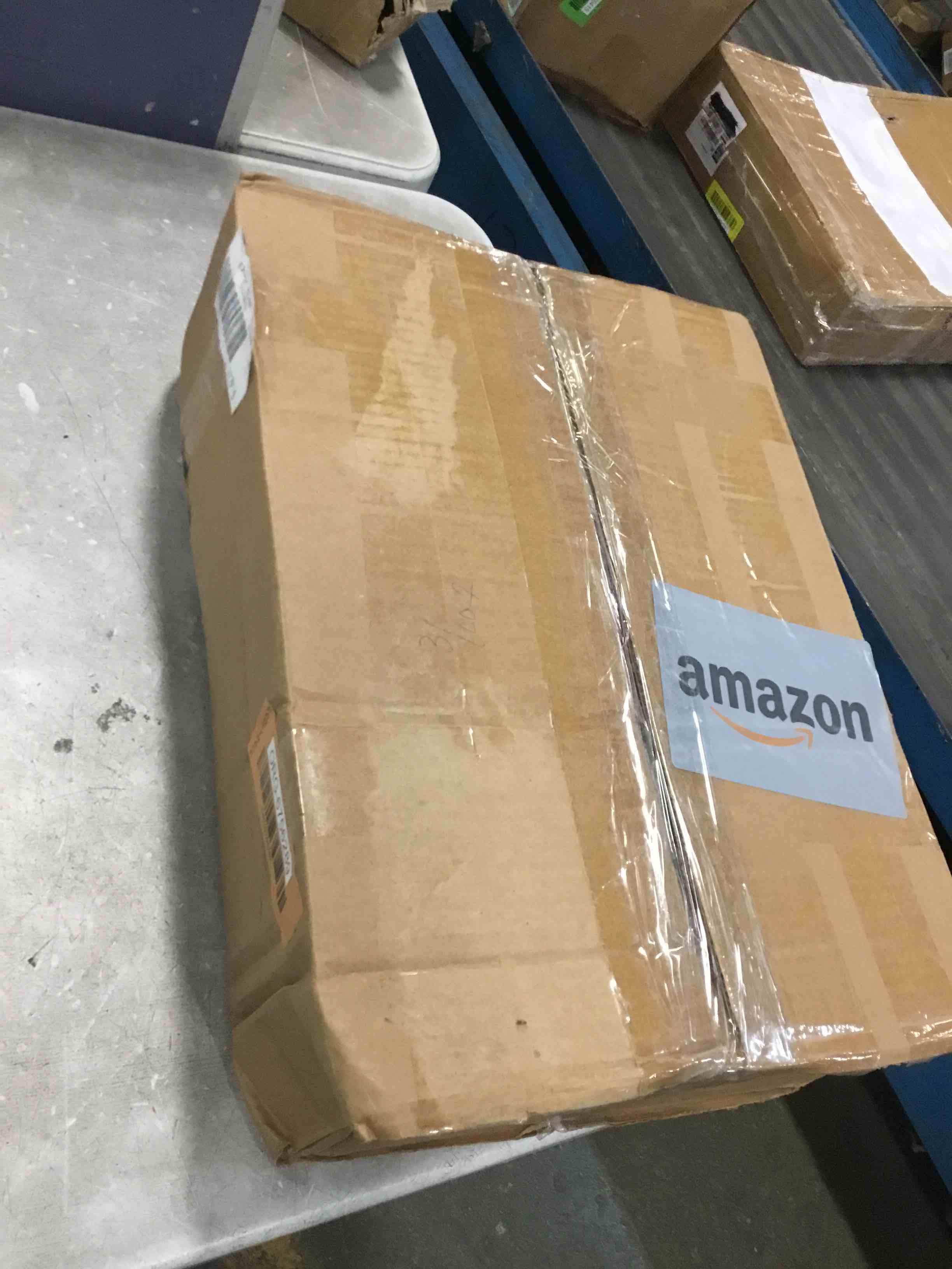 https://s3.amazonaws.com/lotting-images-prod/bidfta/ORG6756289_1722692962393.jpeg