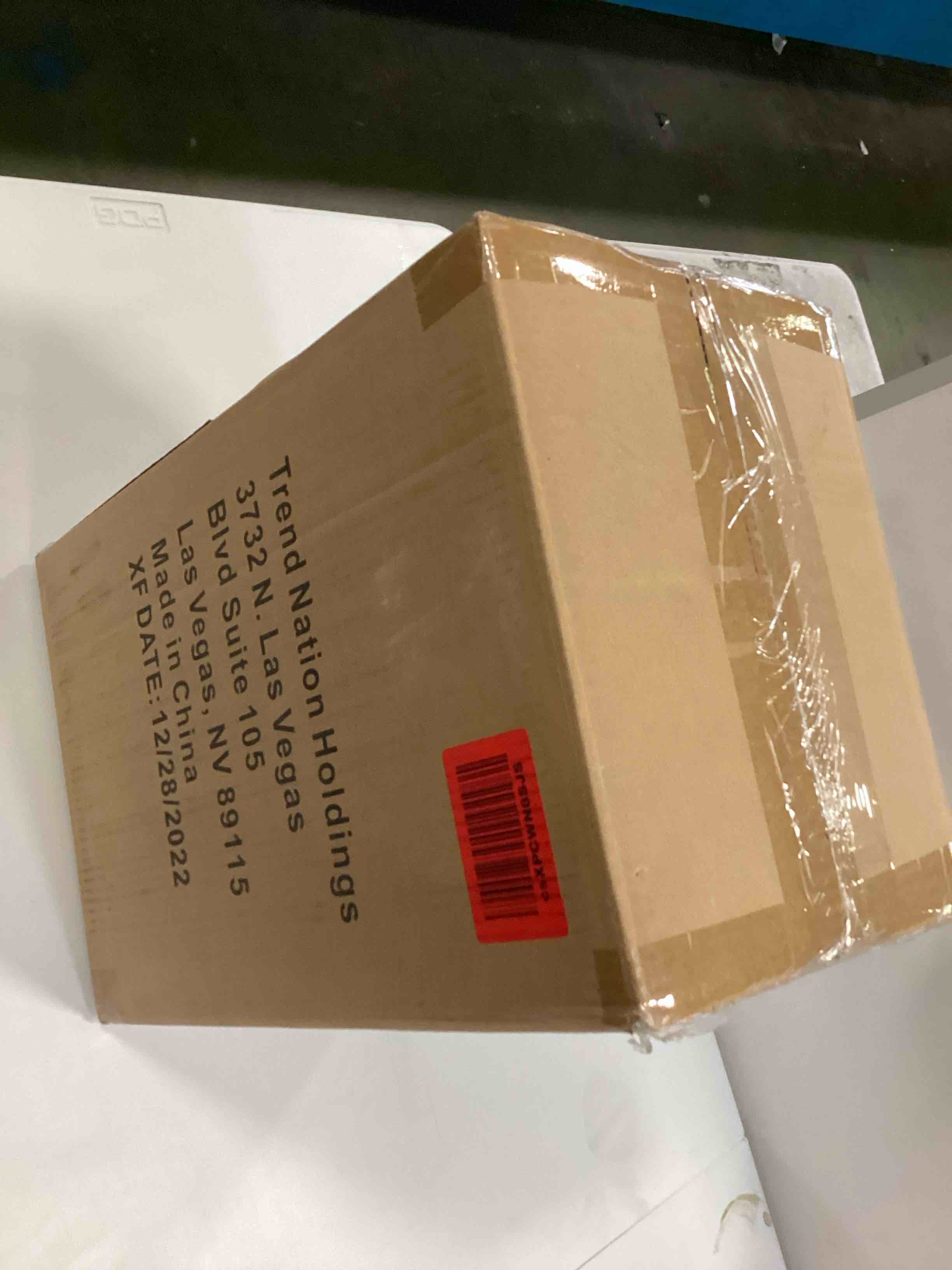 https://s3.amazonaws.com/lotting-images-prod/bidfta/ORG6757013_1722257913686.jpeg