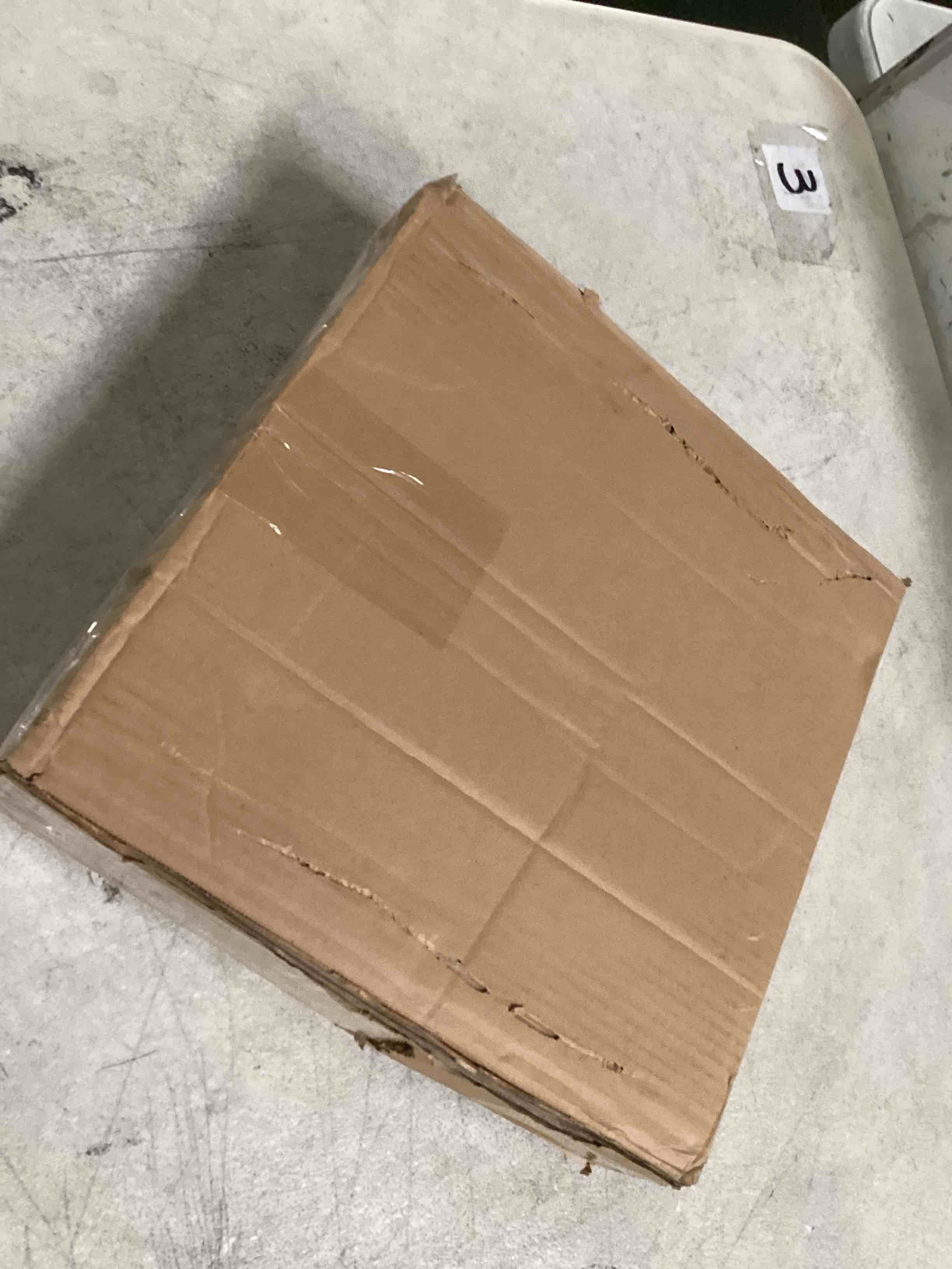 https://s3.amazonaws.com/lotting-images-prod/bidfta/ORG6757792_1722518655892.jpeg