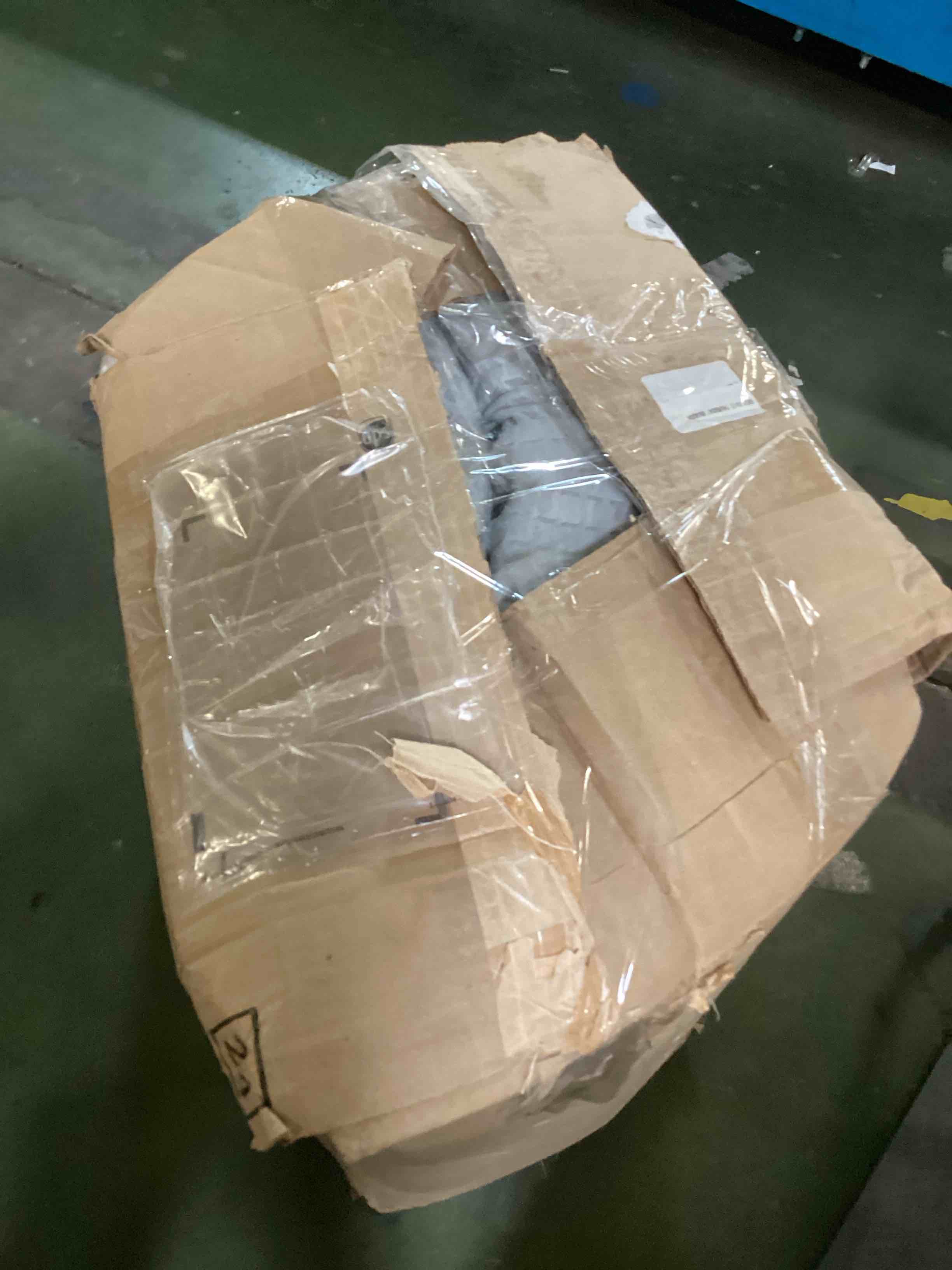 https://s3.amazonaws.com/lotting-images-prod/bidfta/ORG6757795_1722518971363.jpeg