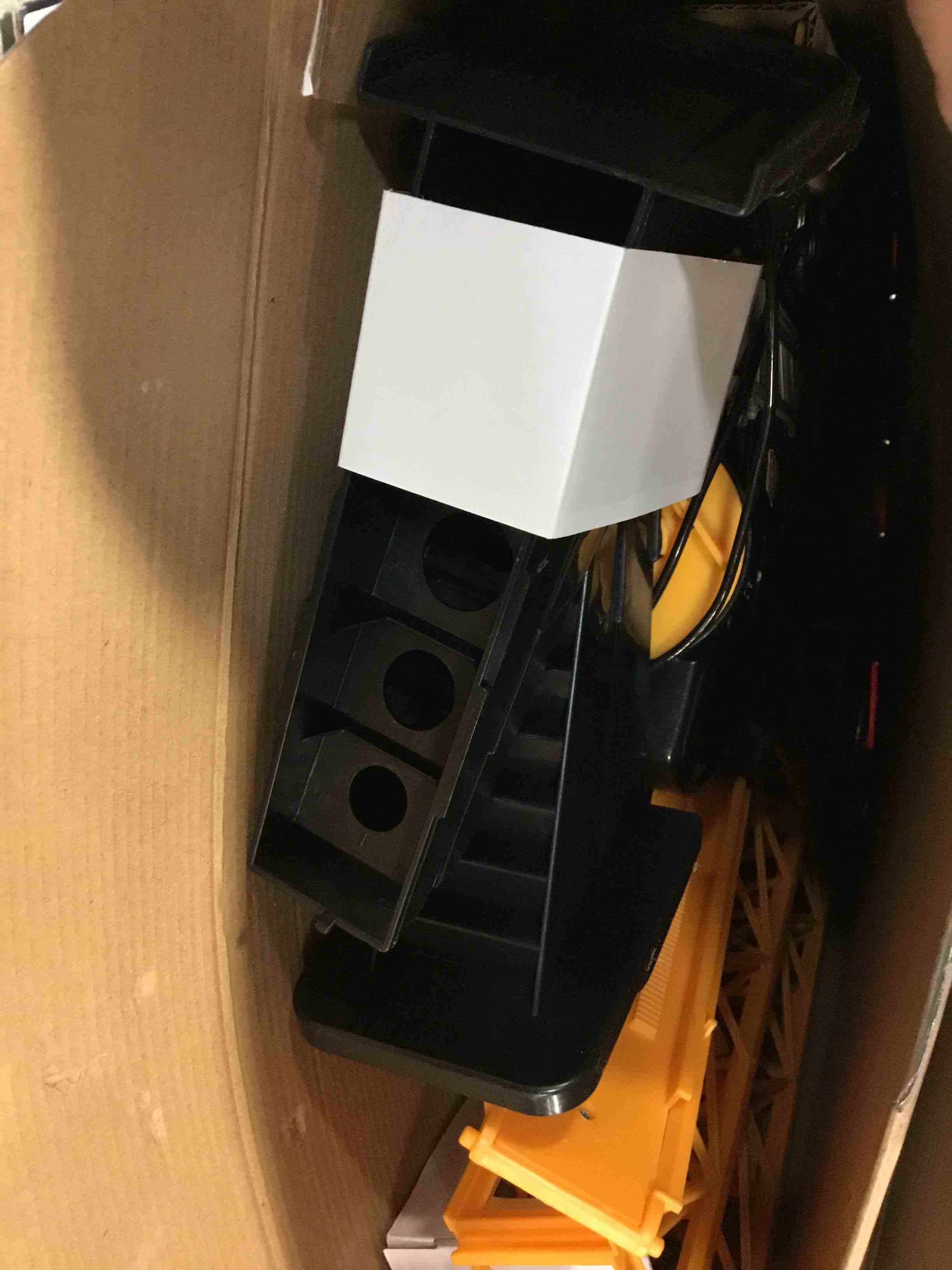 https://s3.amazonaws.com/lotting-images-prod/bidfta/ORG6759641_1721794249258.jpeg