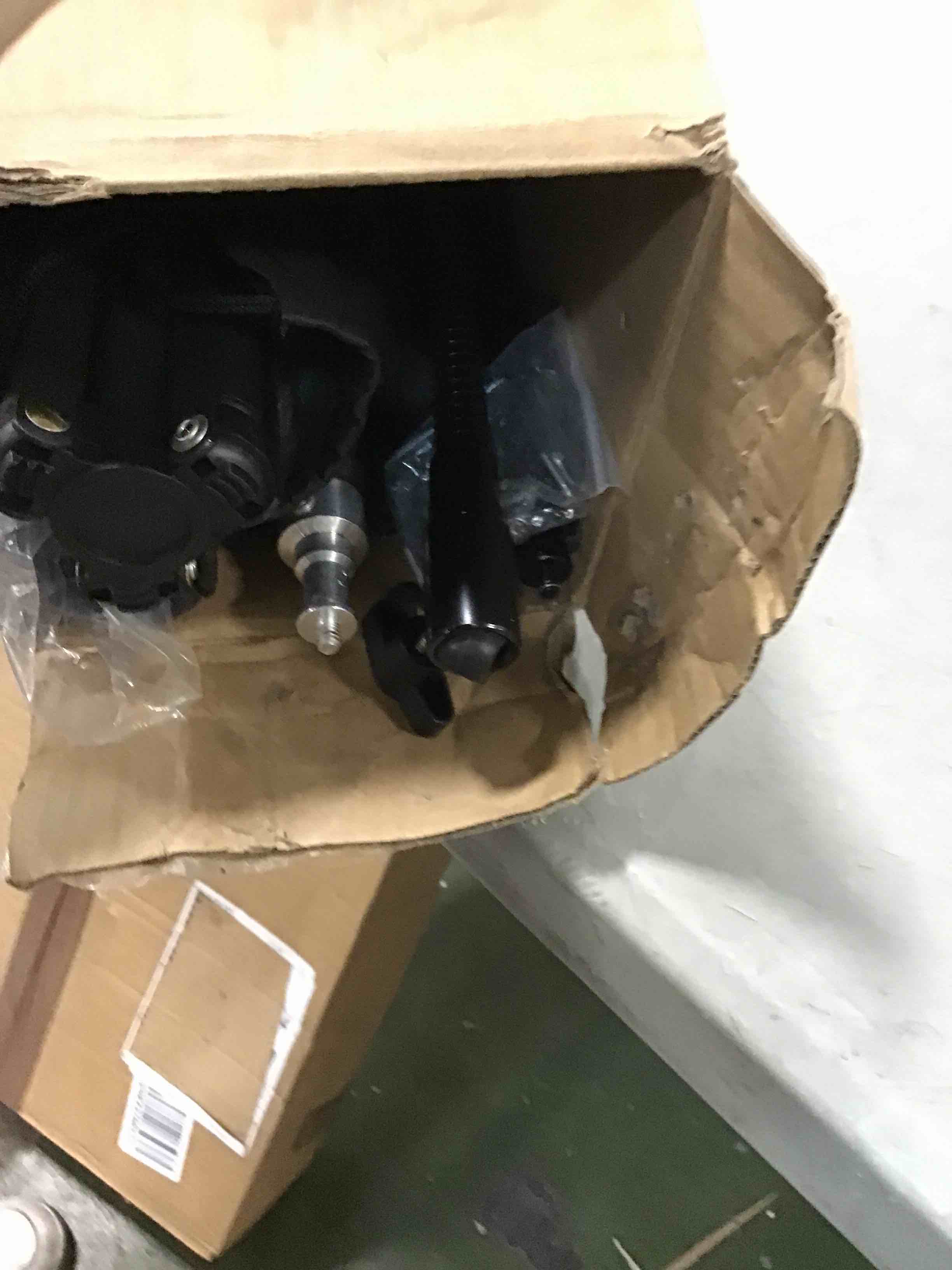https://s3.amazonaws.com/lotting-images-prod/bidfta/ORG6759827_1721884335586.jpeg