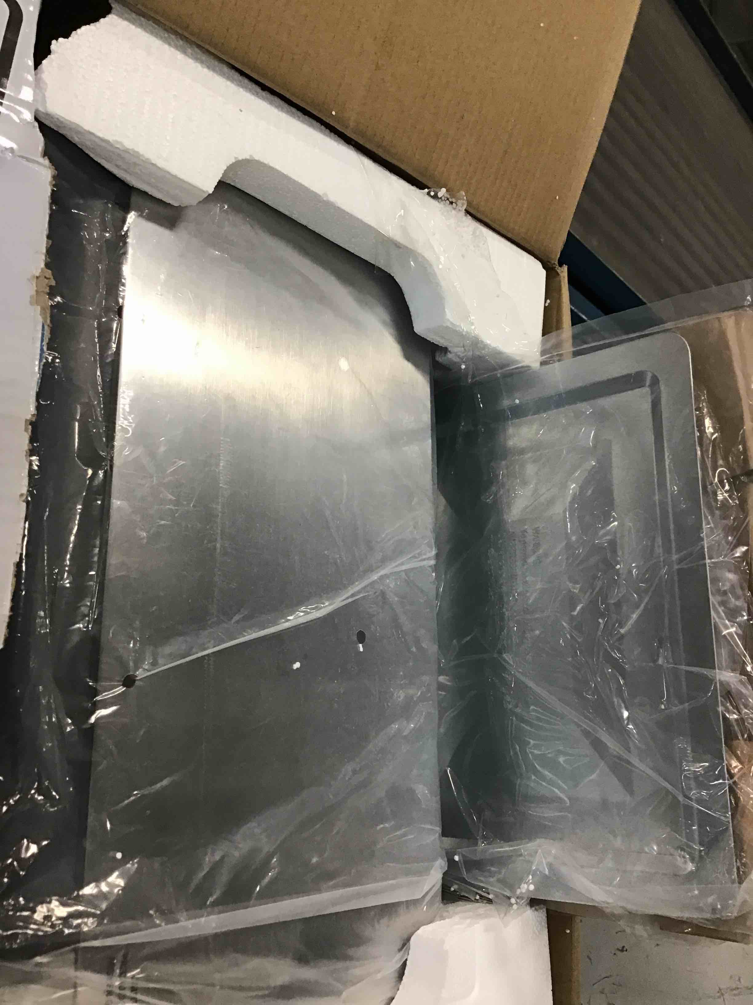 https://s3.amazonaws.com/lotting-images-prod/bidfta/ORG6760293_1722044284188.jpeg