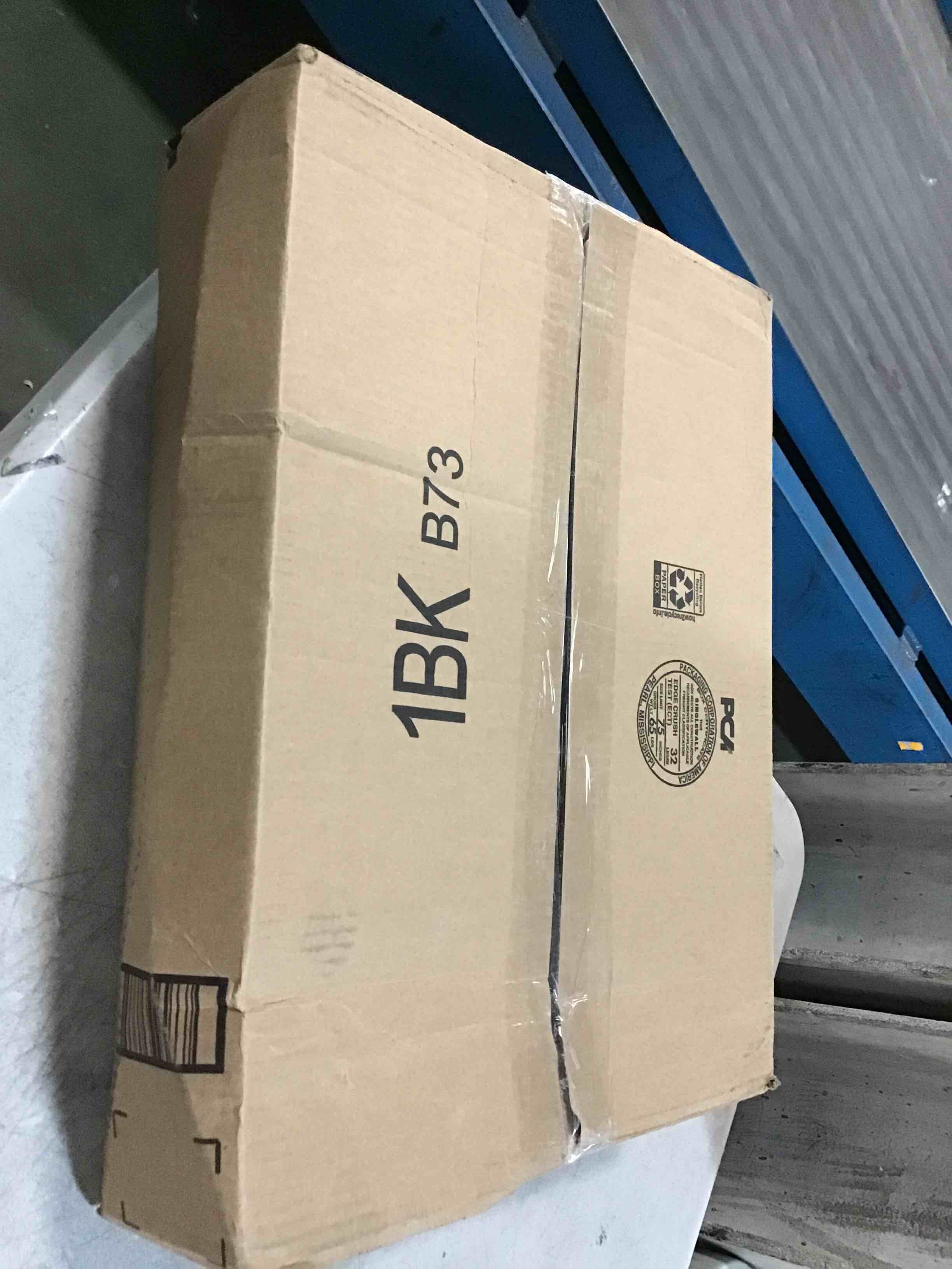 https://s3.amazonaws.com/lotting-images-prod/bidfta/ORG6760700_1722462654134.jpeg