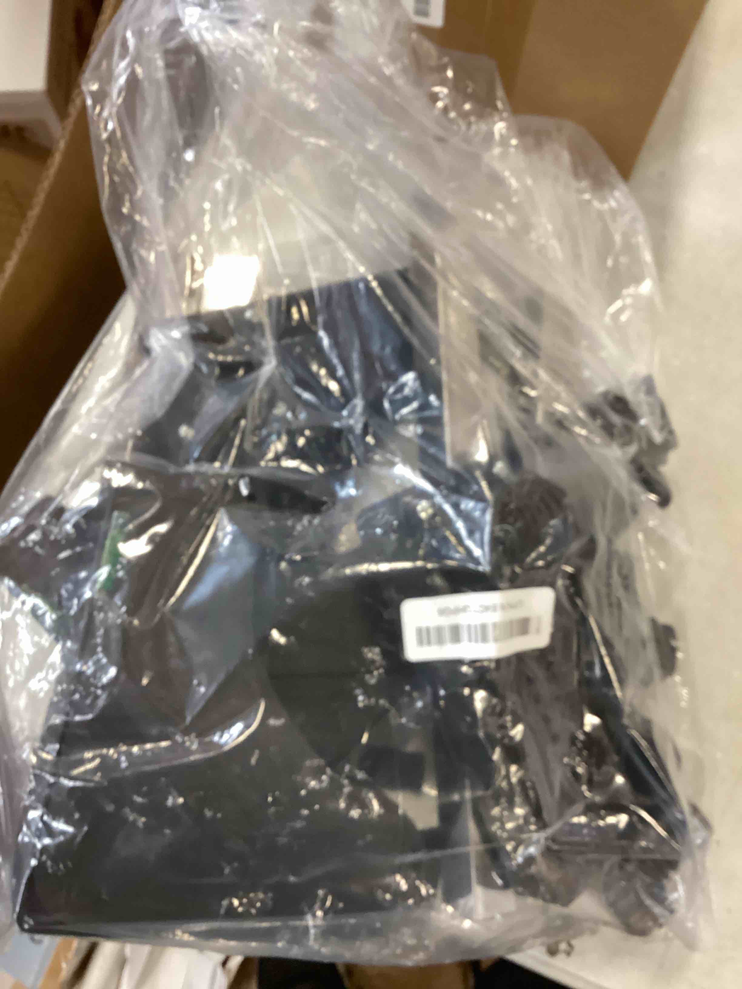 https://s3.amazonaws.com/lotting-images-prod/bidfta/ORG6761095_1722440186433.jpeg