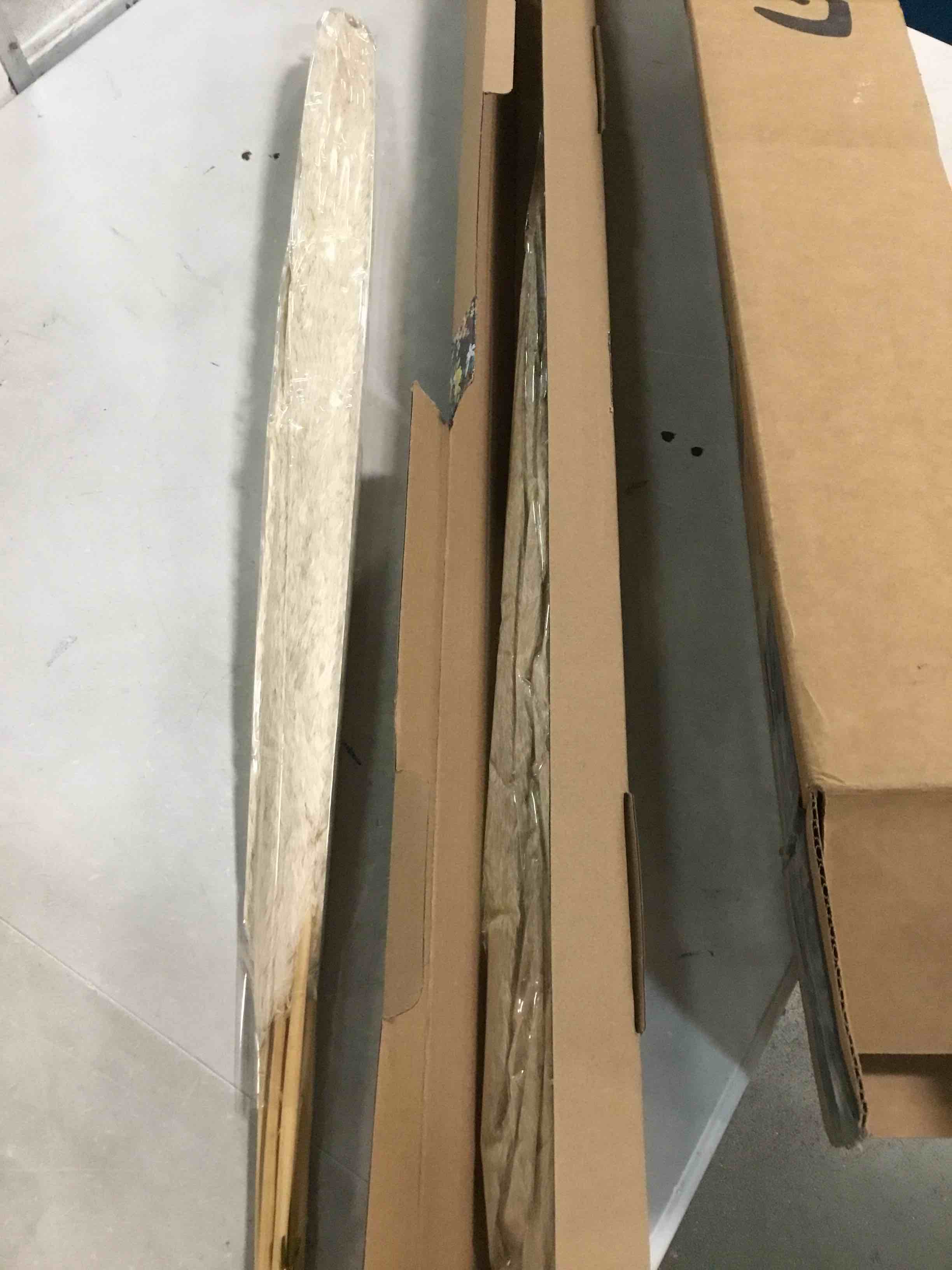 https://s3.amazonaws.com/lotting-images-prod/bidfta/ORG6764441_1723174446155.jpeg