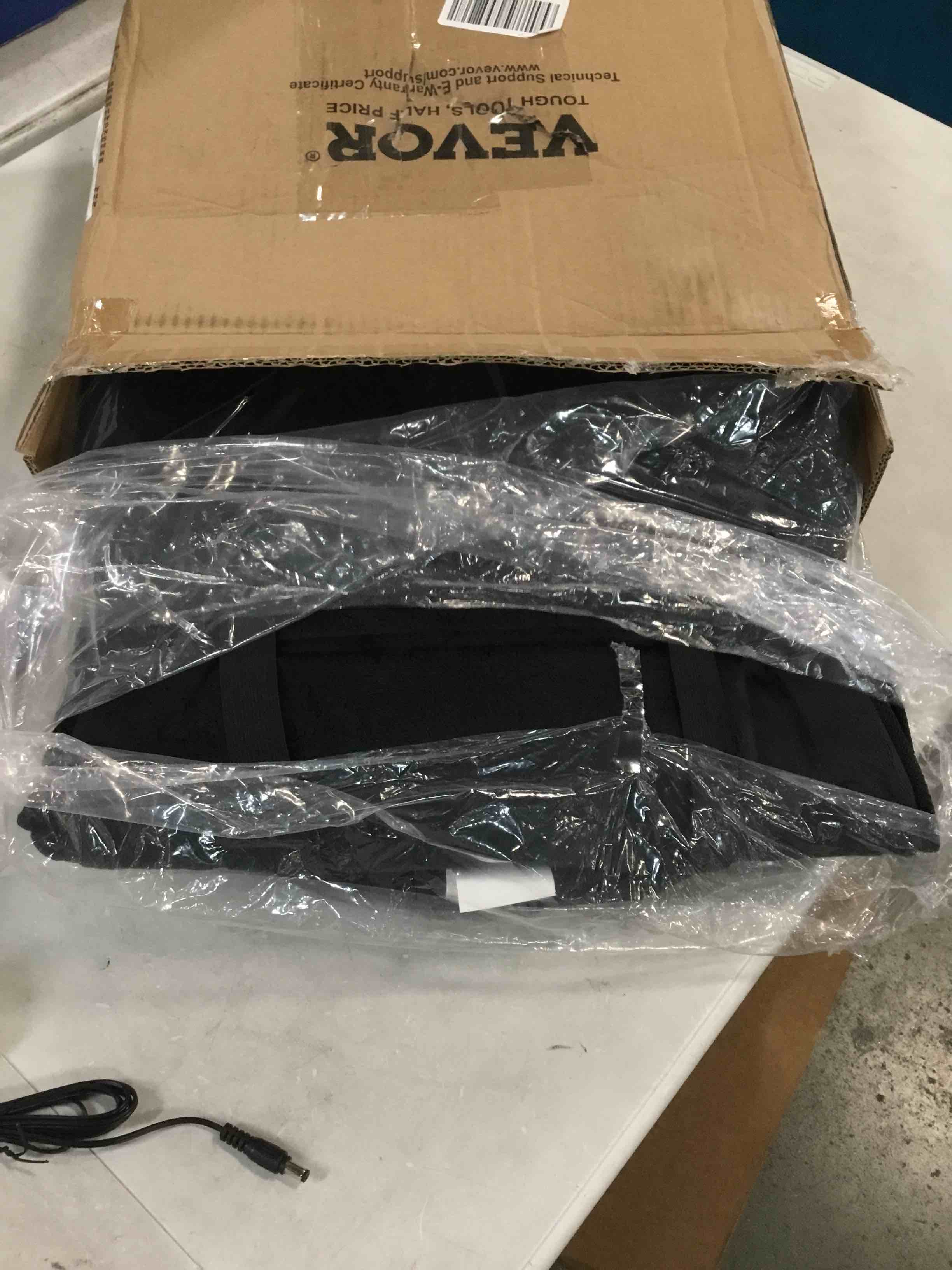 https://s3.amazonaws.com/lotting-images-prod/bidfta/ORG6764488_1723241453060.jpeg