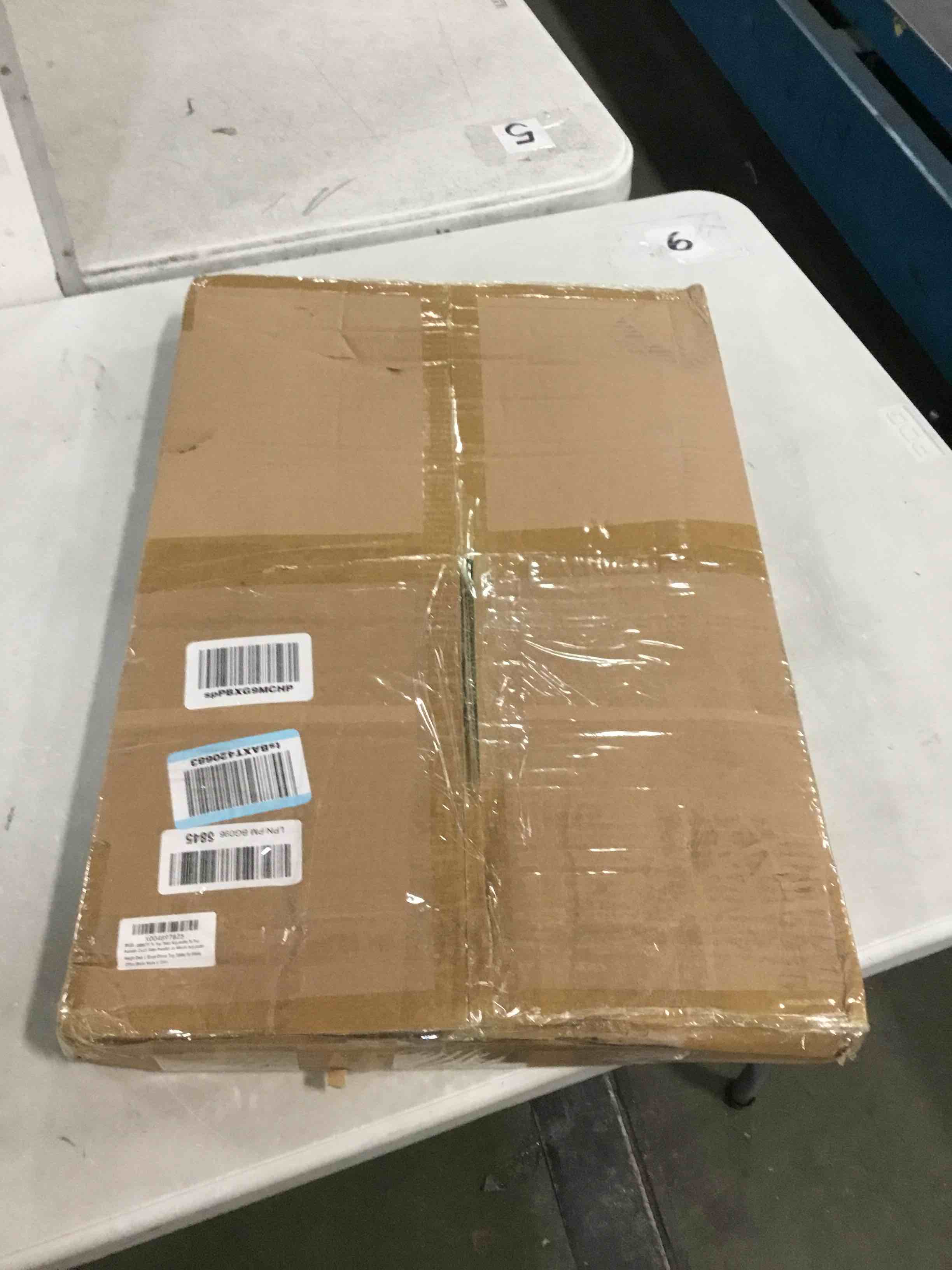 https://s3.amazonaws.com/lotting-images-prod/bidfta/ORG6764666_1723506952726.jpeg