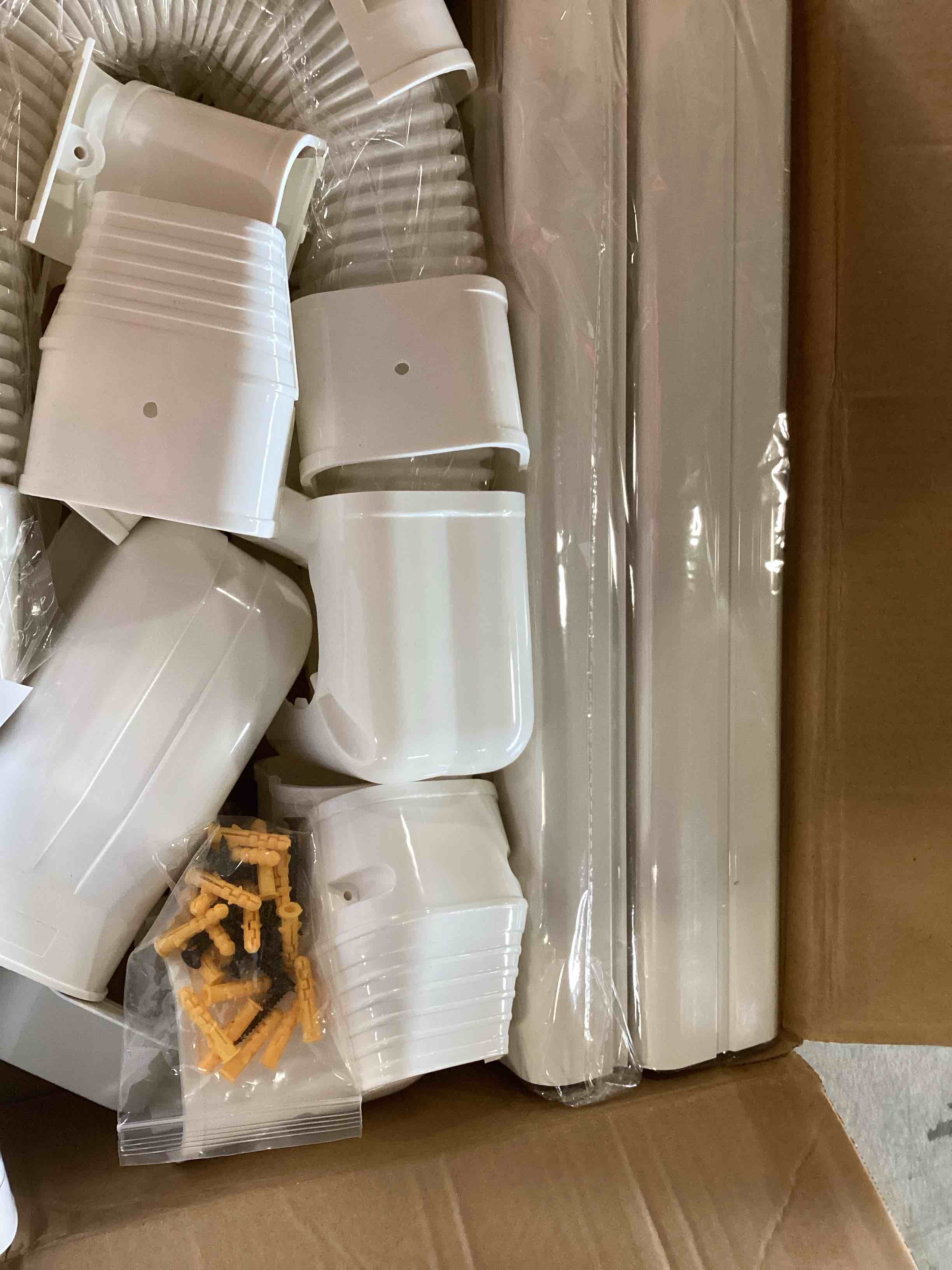 https://s3.amazonaws.com/lotting-images-prod/bidfta/ORG6766609_1722537877313.jpeg