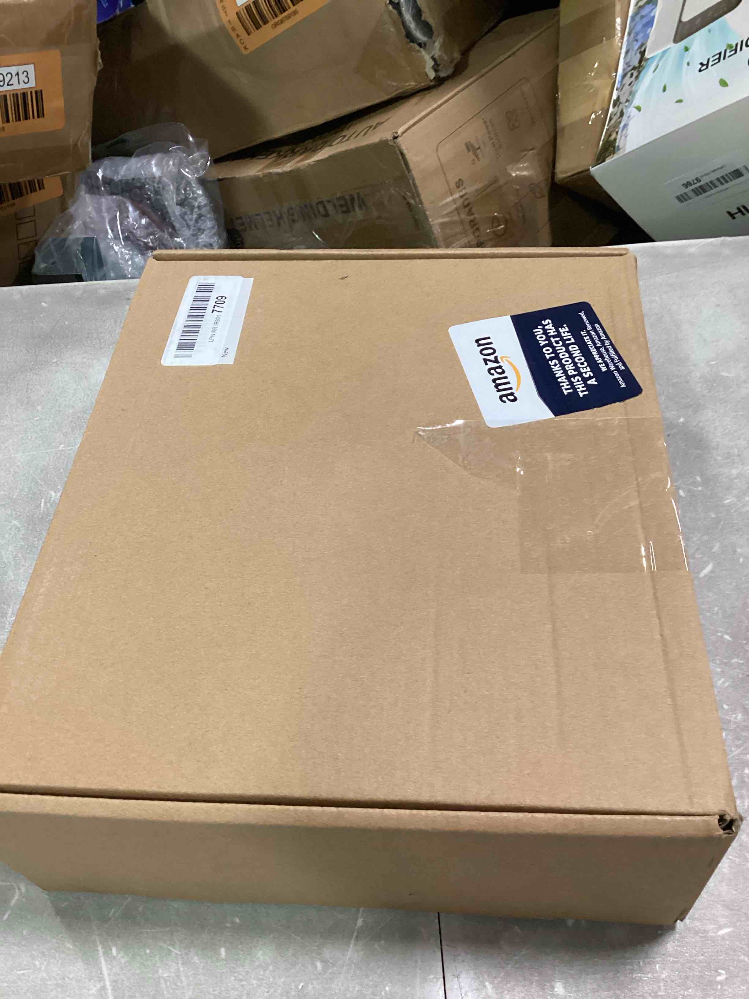 https://s3.amazonaws.com/lotting-images-prod/bidfta/ORG6769236_1721863563709.jpeg