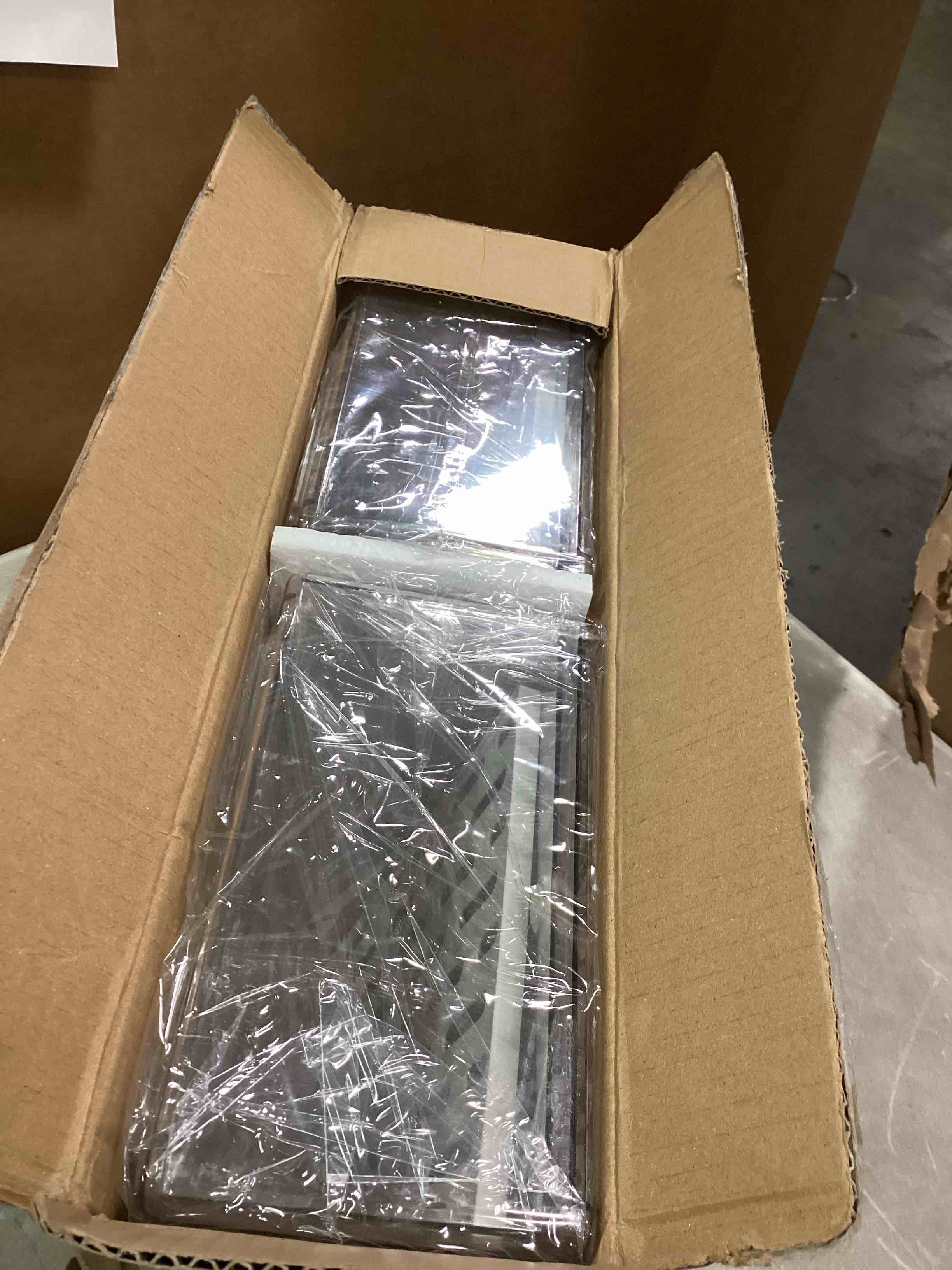 https://s3.amazonaws.com/lotting-images-prod/bidfta/ORG6769305_1721868844194.jpeg