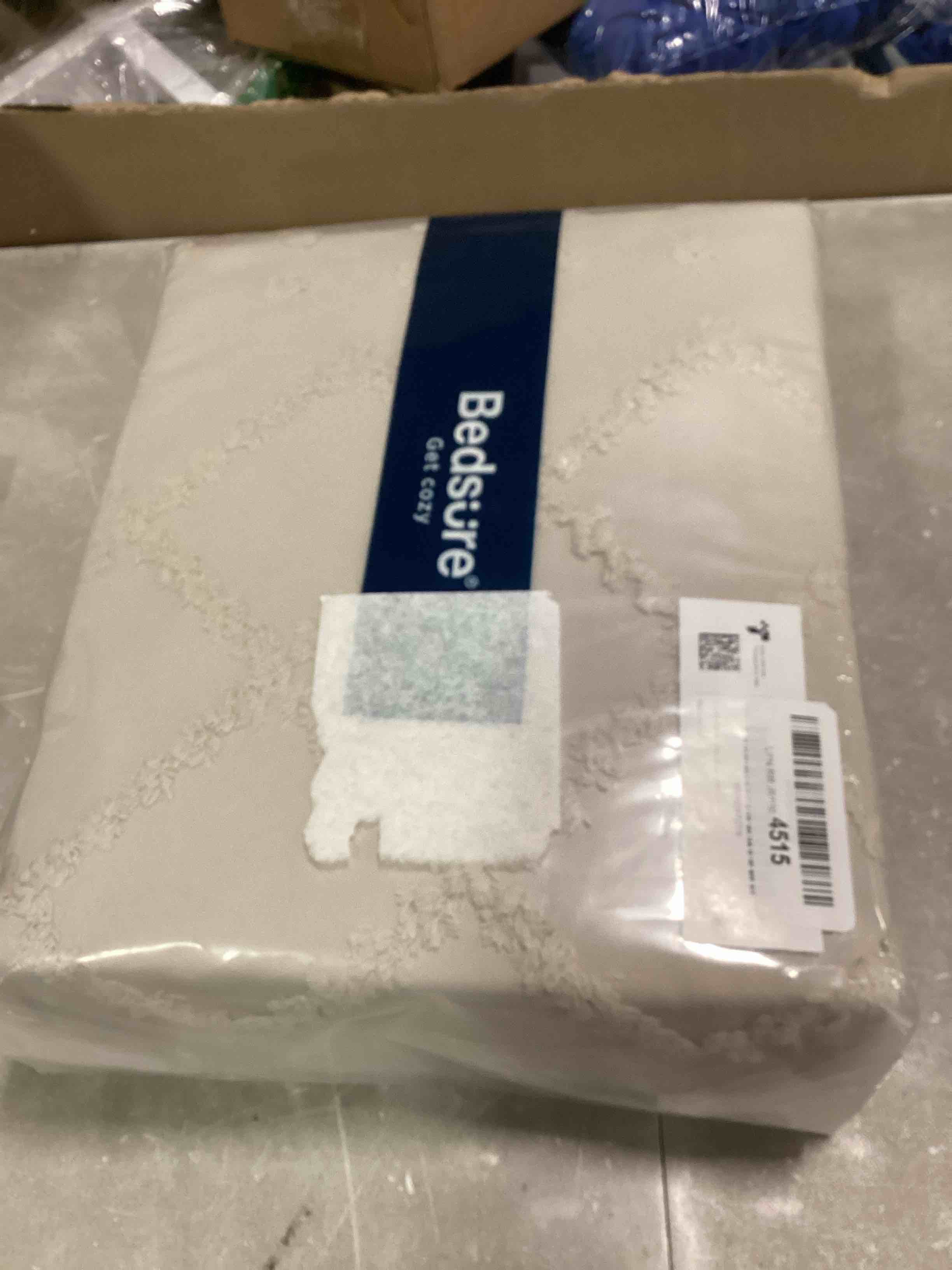https://s3.amazonaws.com/lotting-images-prod/bidfta/ORG6769320_1721871920382.jpeg